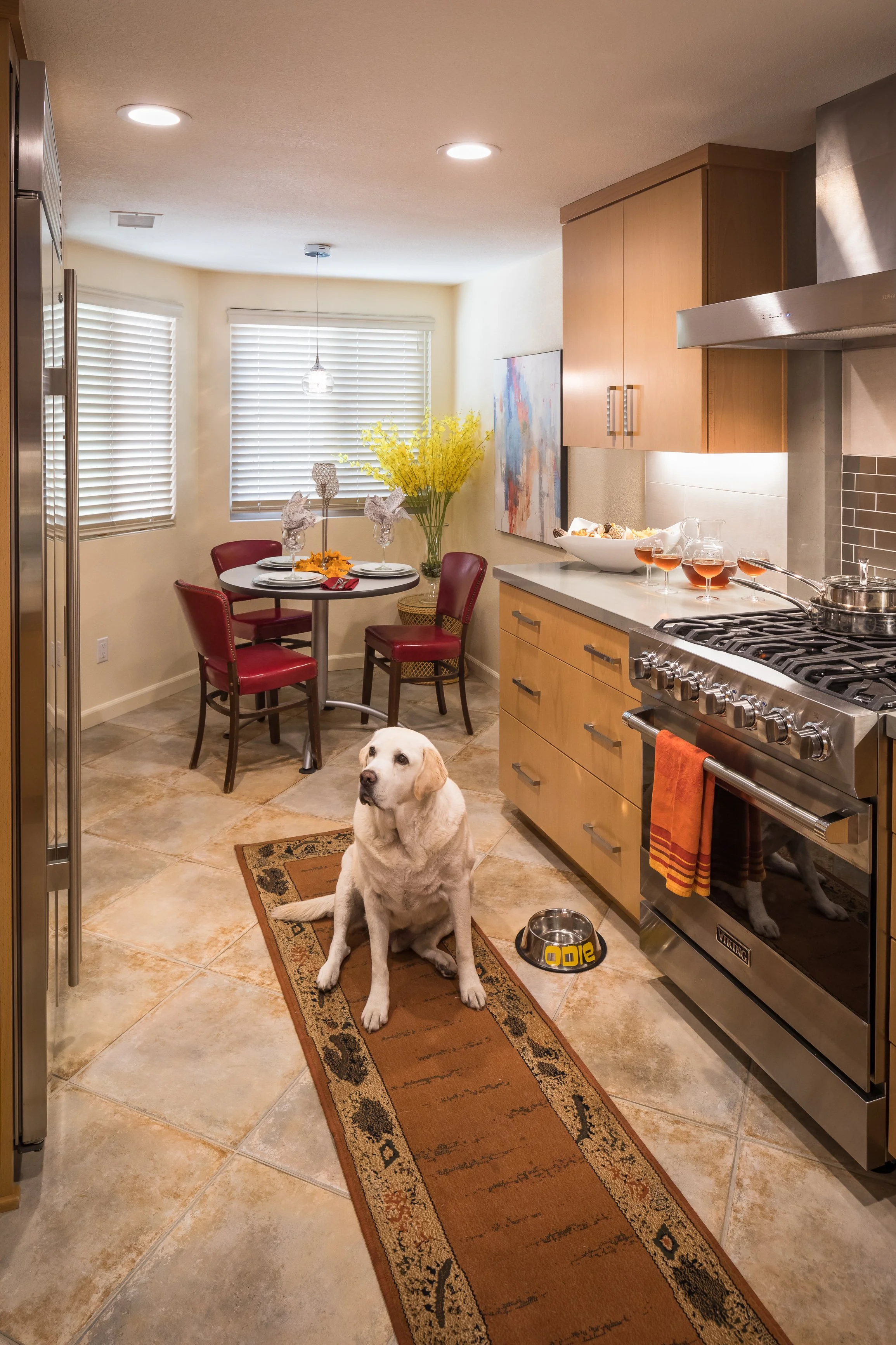 Modern Townhome Kitchen Remodel in Del Cerro