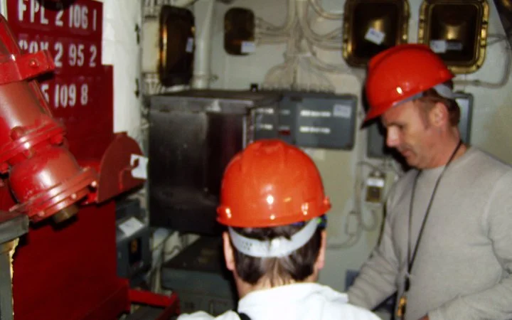 Battle Stations 21 - Procuring Decor, Philadelphia - US Navy - 2004