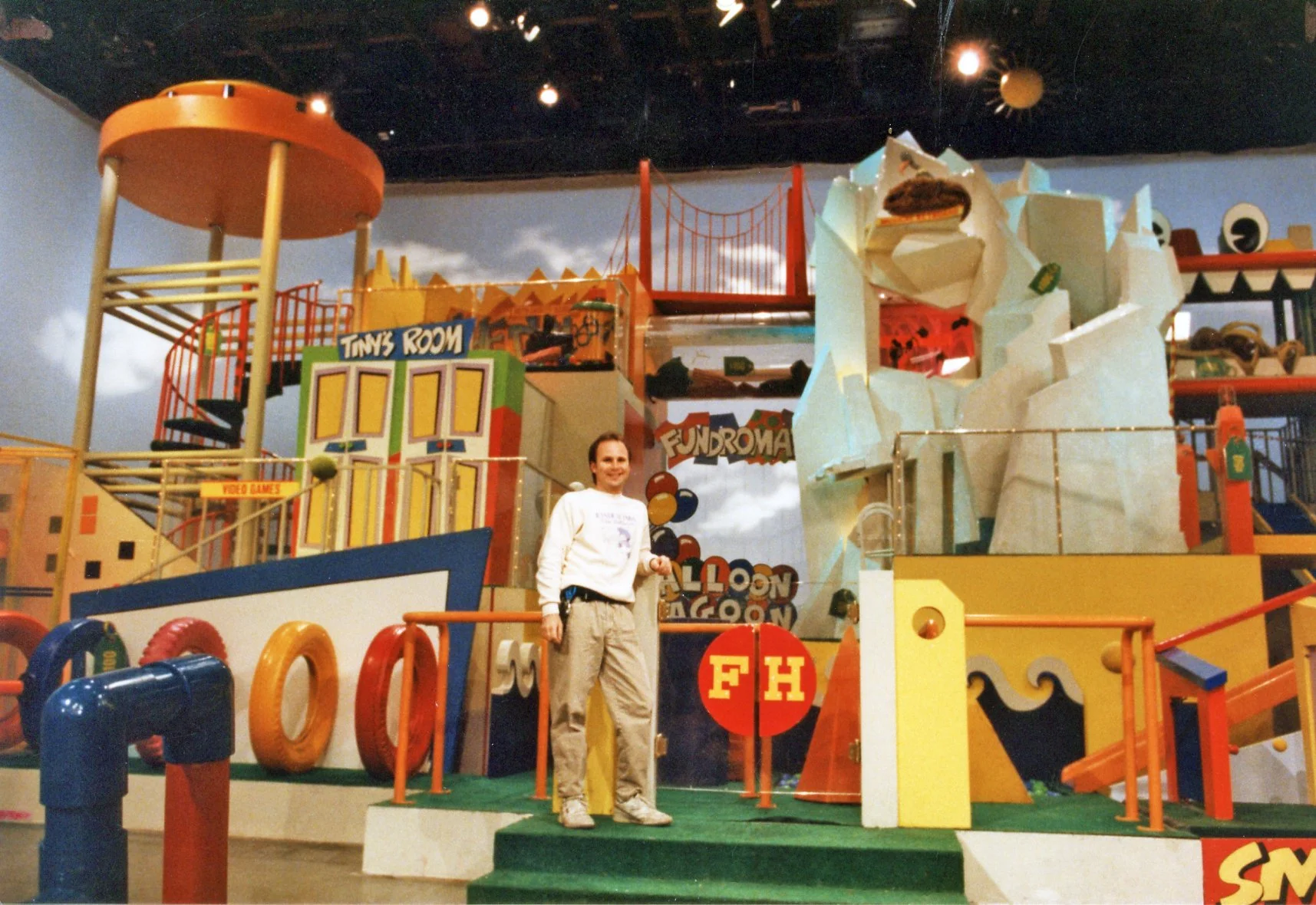 Fun House - Season 1 - 1988 (Emmy Award - Art Direction)