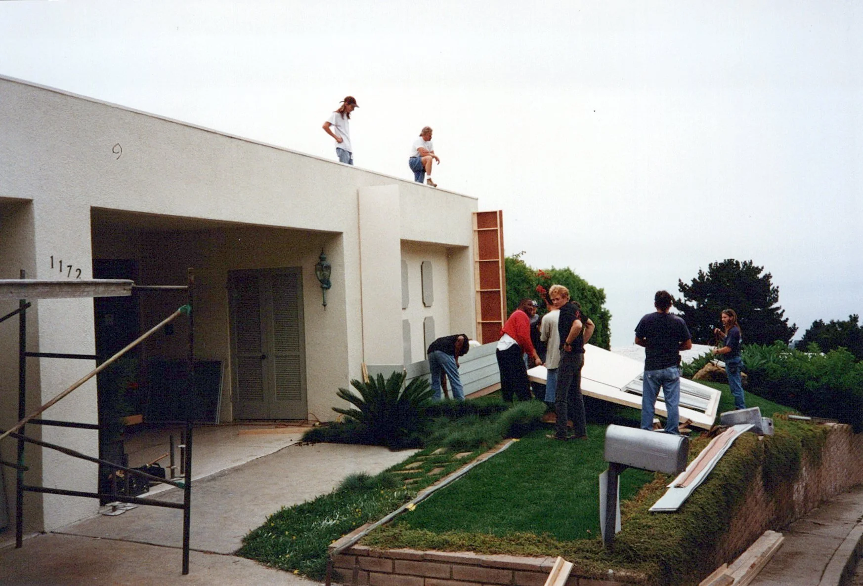 Loved - 1995 - MDP Worldwide - Production Design: Barry Robison