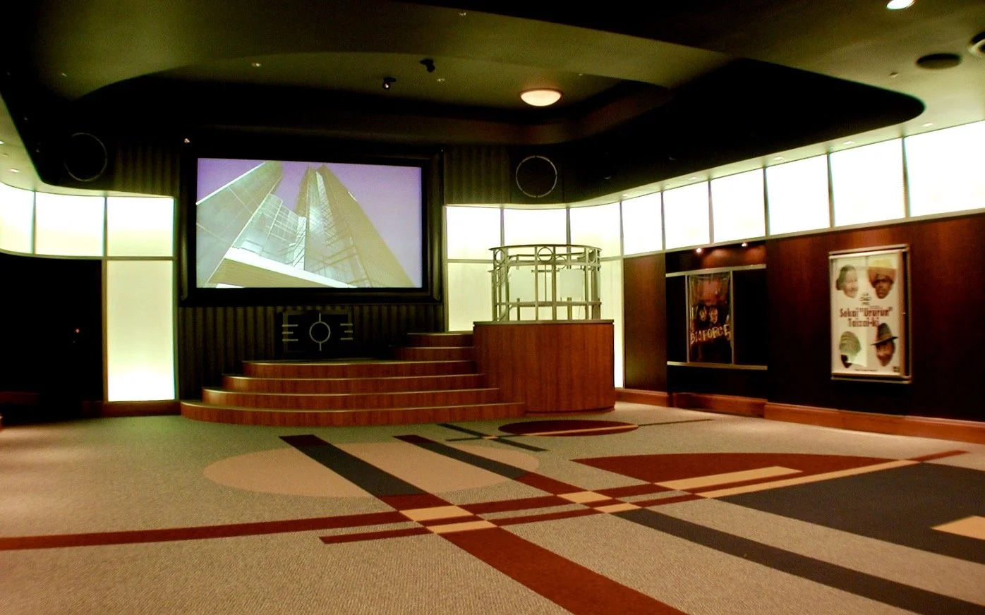 TV Production Tour - Pre-Show - Universal Studios Japan - 2001