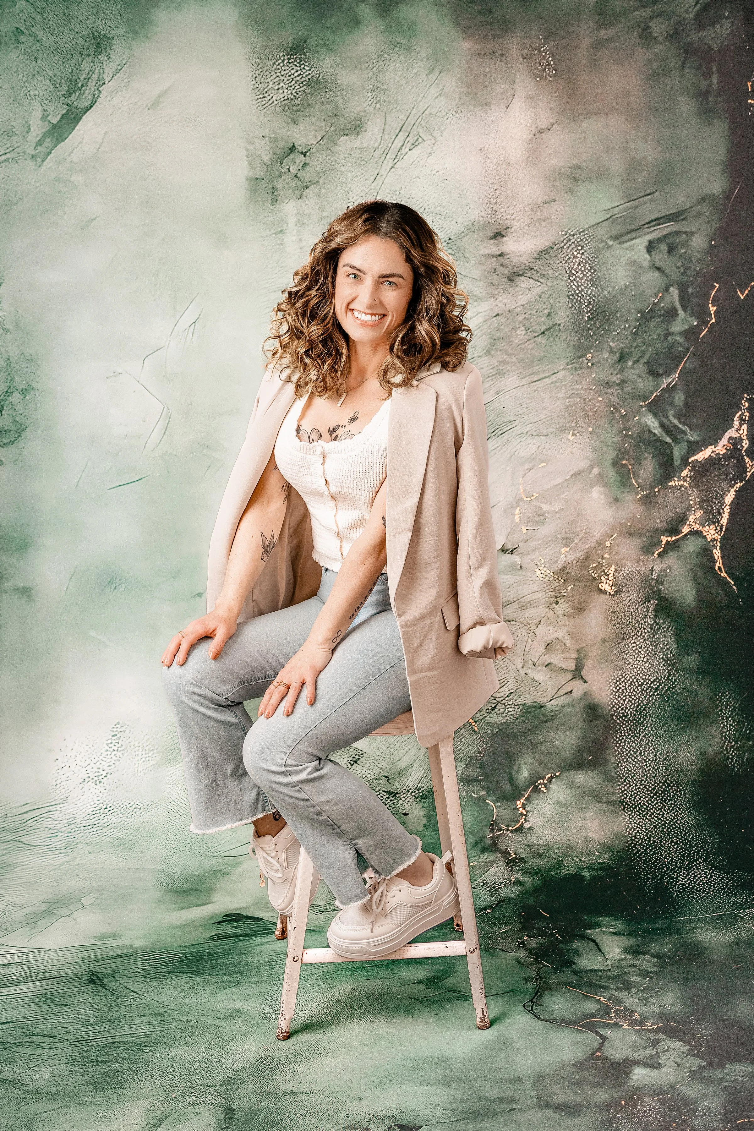 style-branding session-photography-st jacobs-ontario-headshot-01.jpg