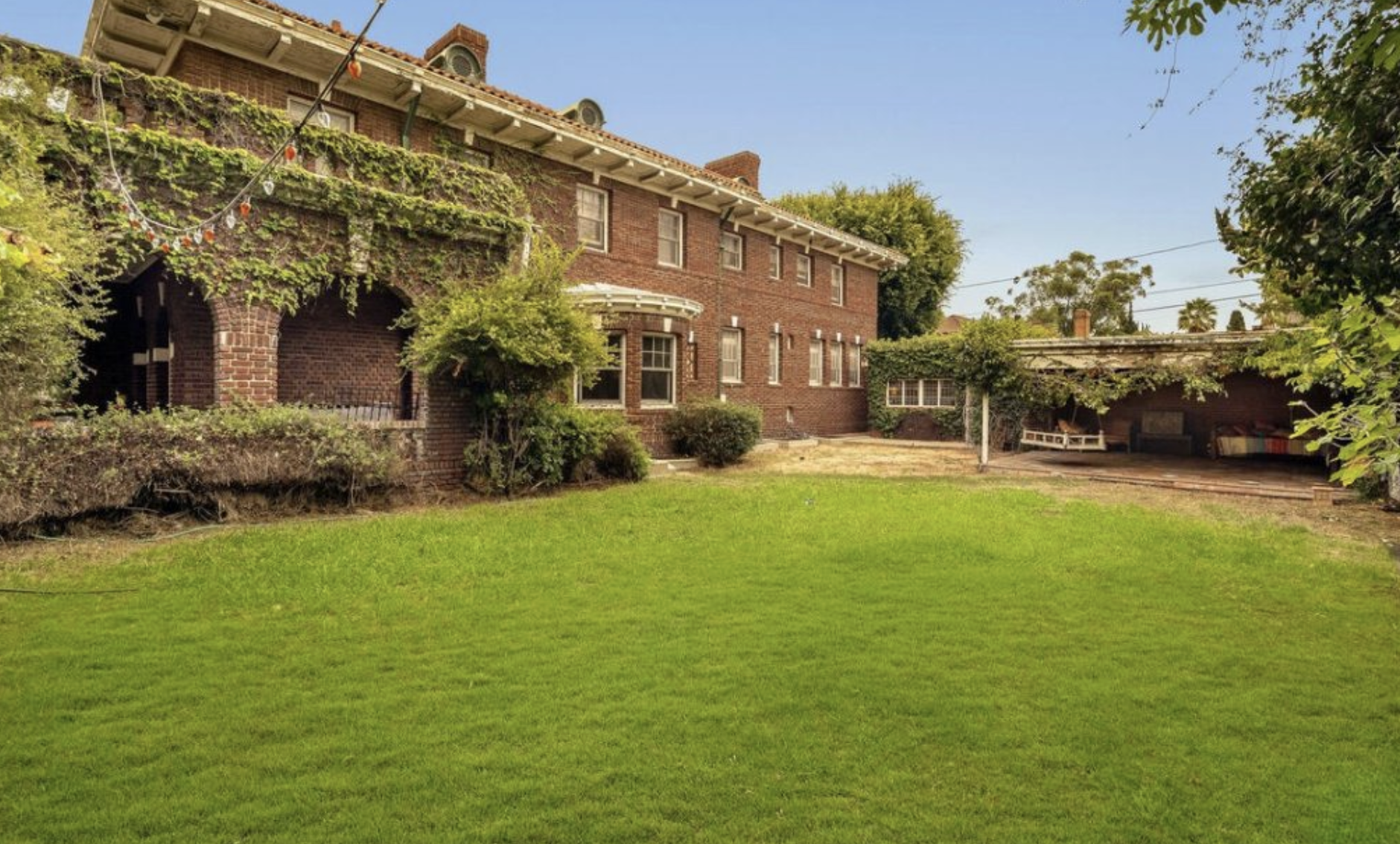 The Rives Mansion: A Rosenheim Landmark in Country Club Park