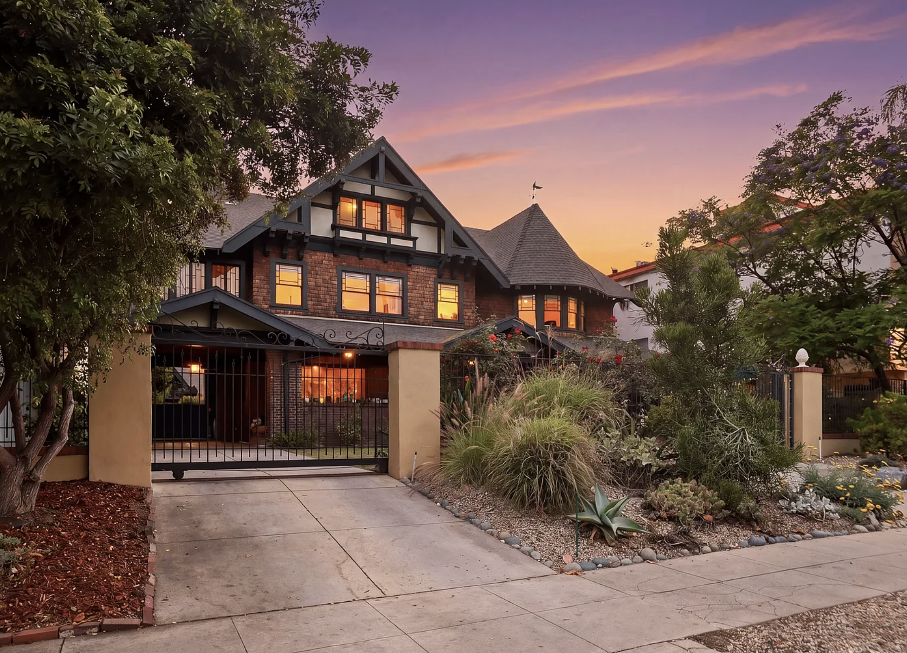 The Phyllis Wheatley house: A 1906 Craftsman in Angelus Vista