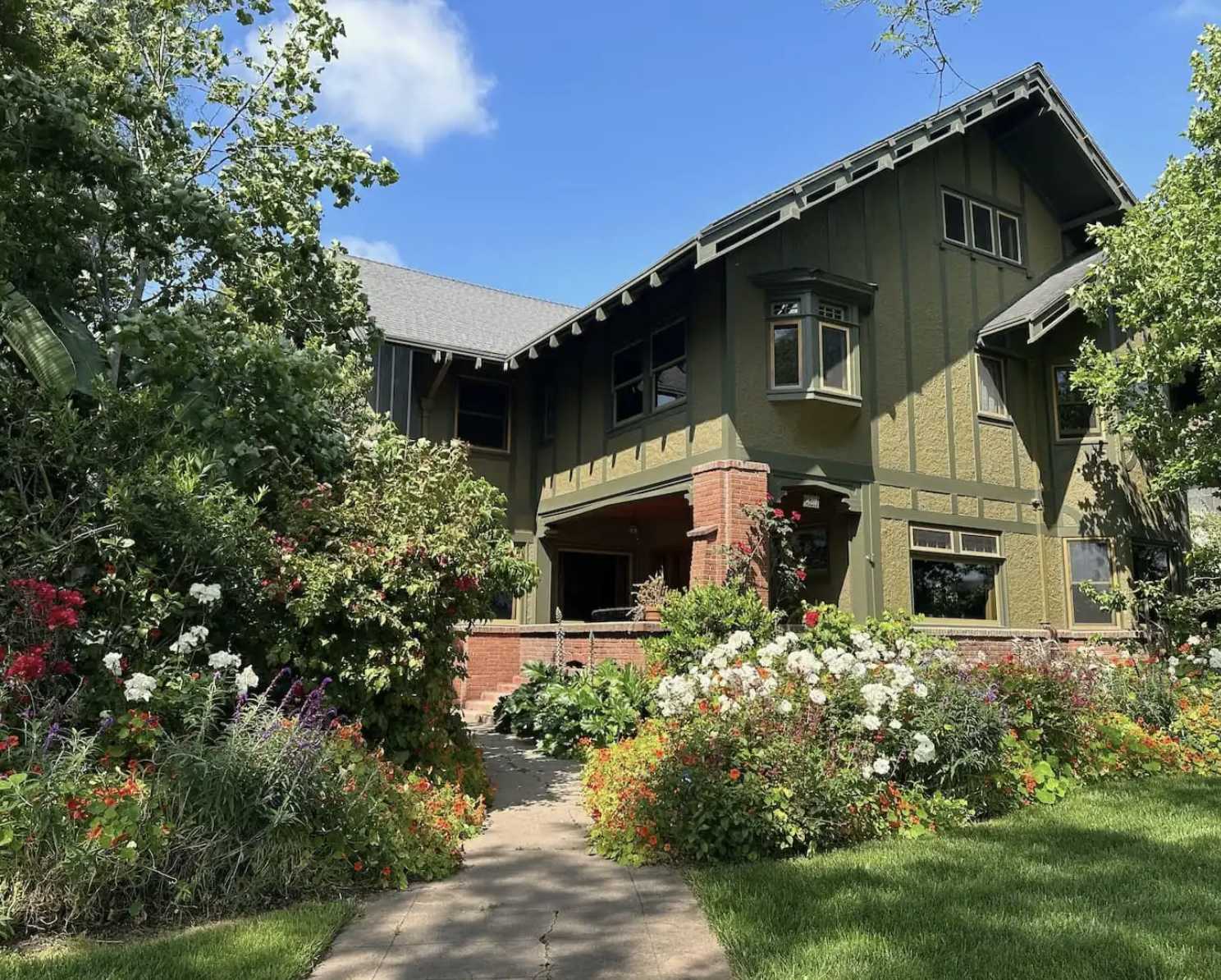 The Holmes-Shannon House, a 1911 Craftsman-Tudor landmark at 4311 Victoria Park Drive in the Victoria Park neighborhood of West Adams, Los Angeles