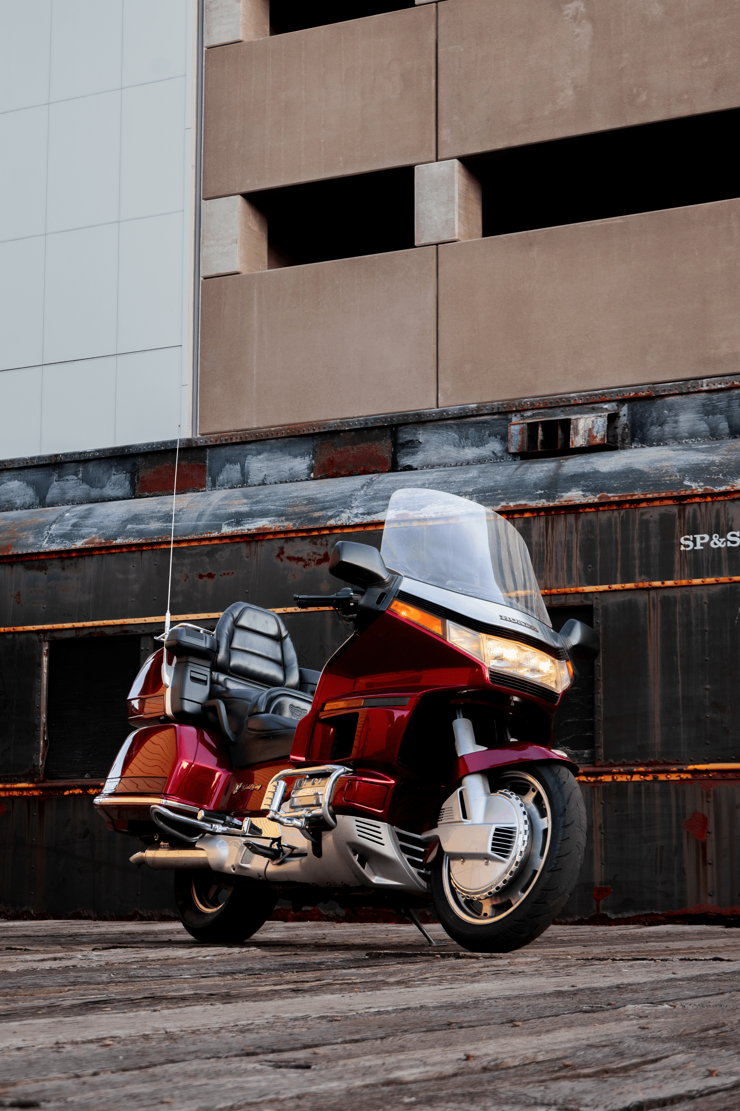 Goldwing Vertical Front 1.png