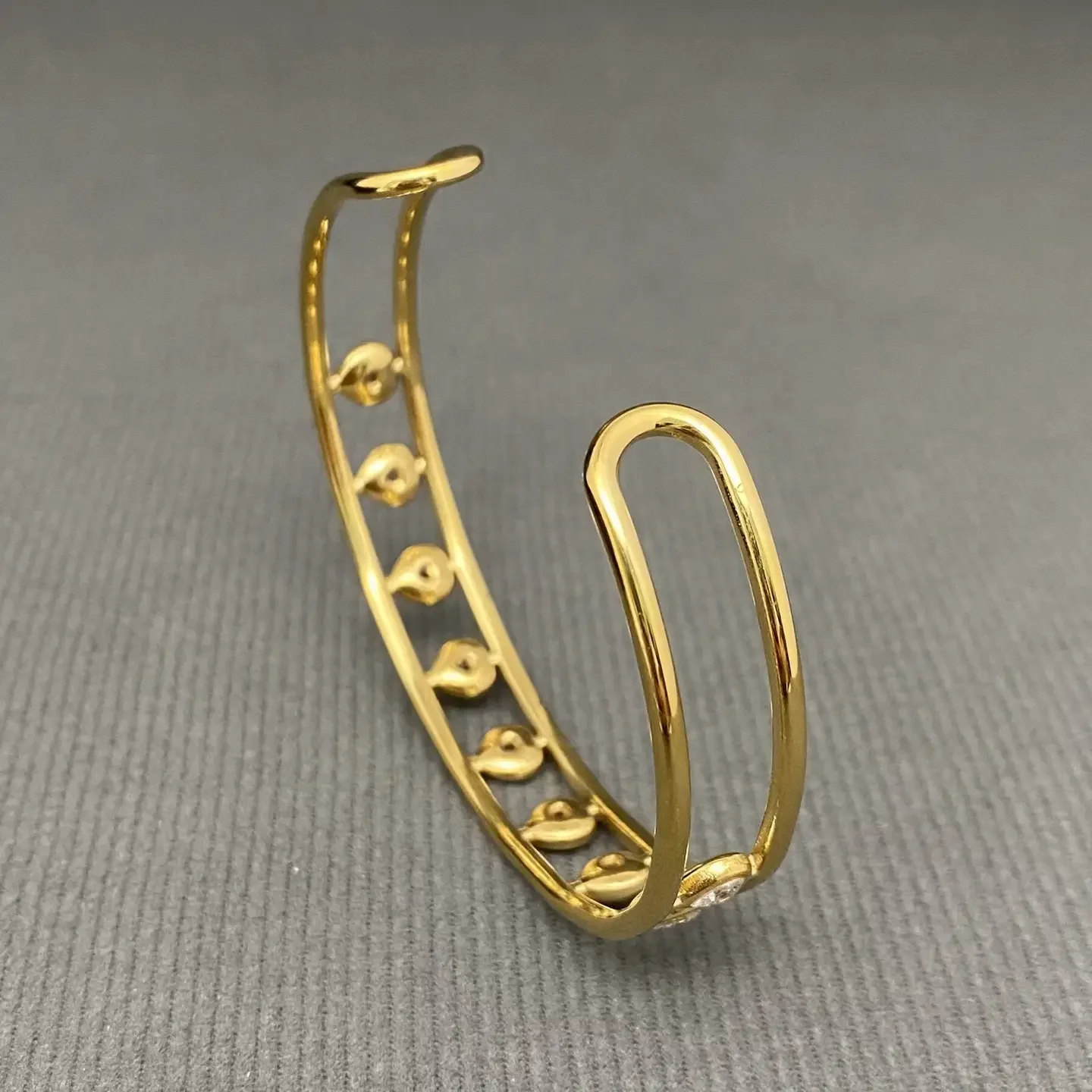 glitz bangle 2.webp