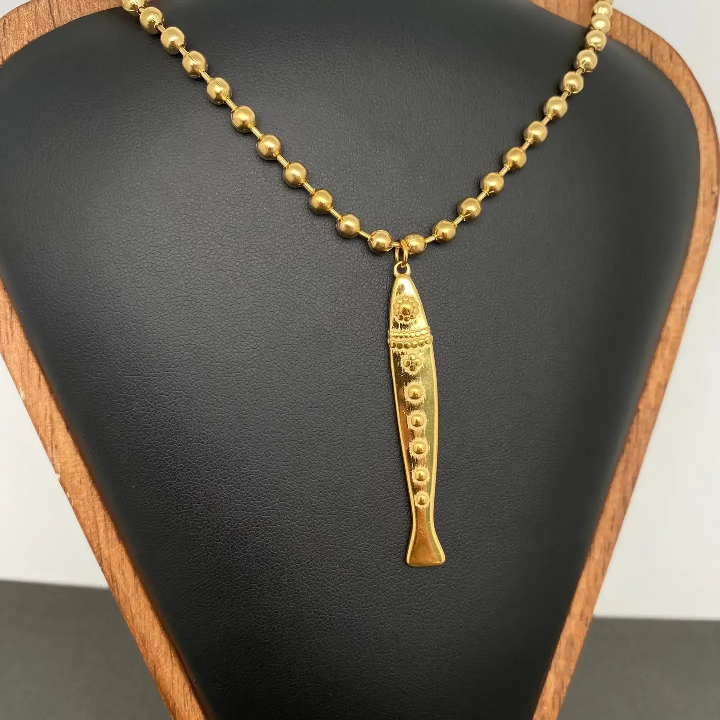 fish charm necklace 1.webp