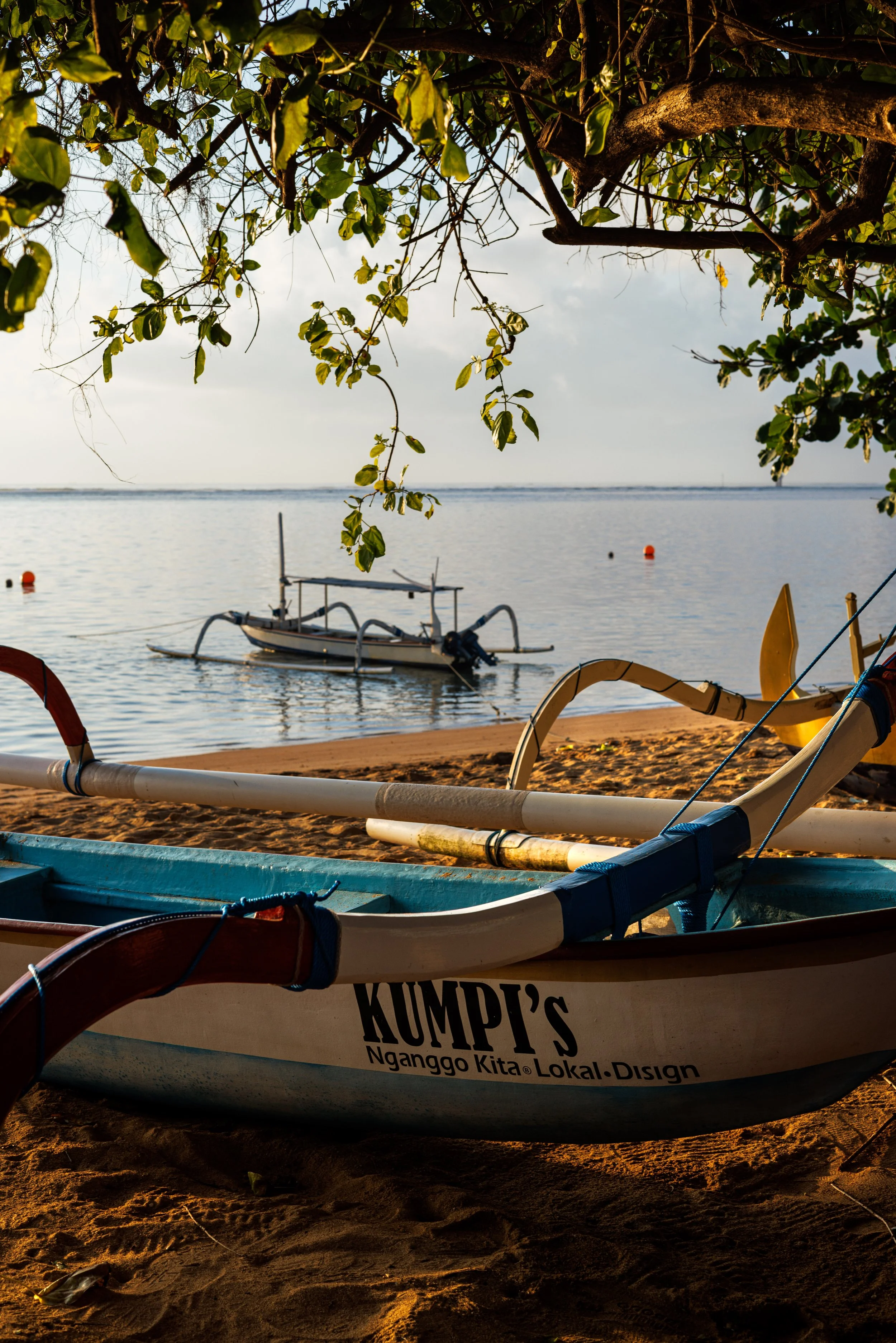 Kumpi's, Bali