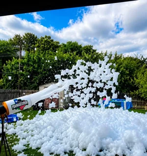 Foamageddon DFW foam party