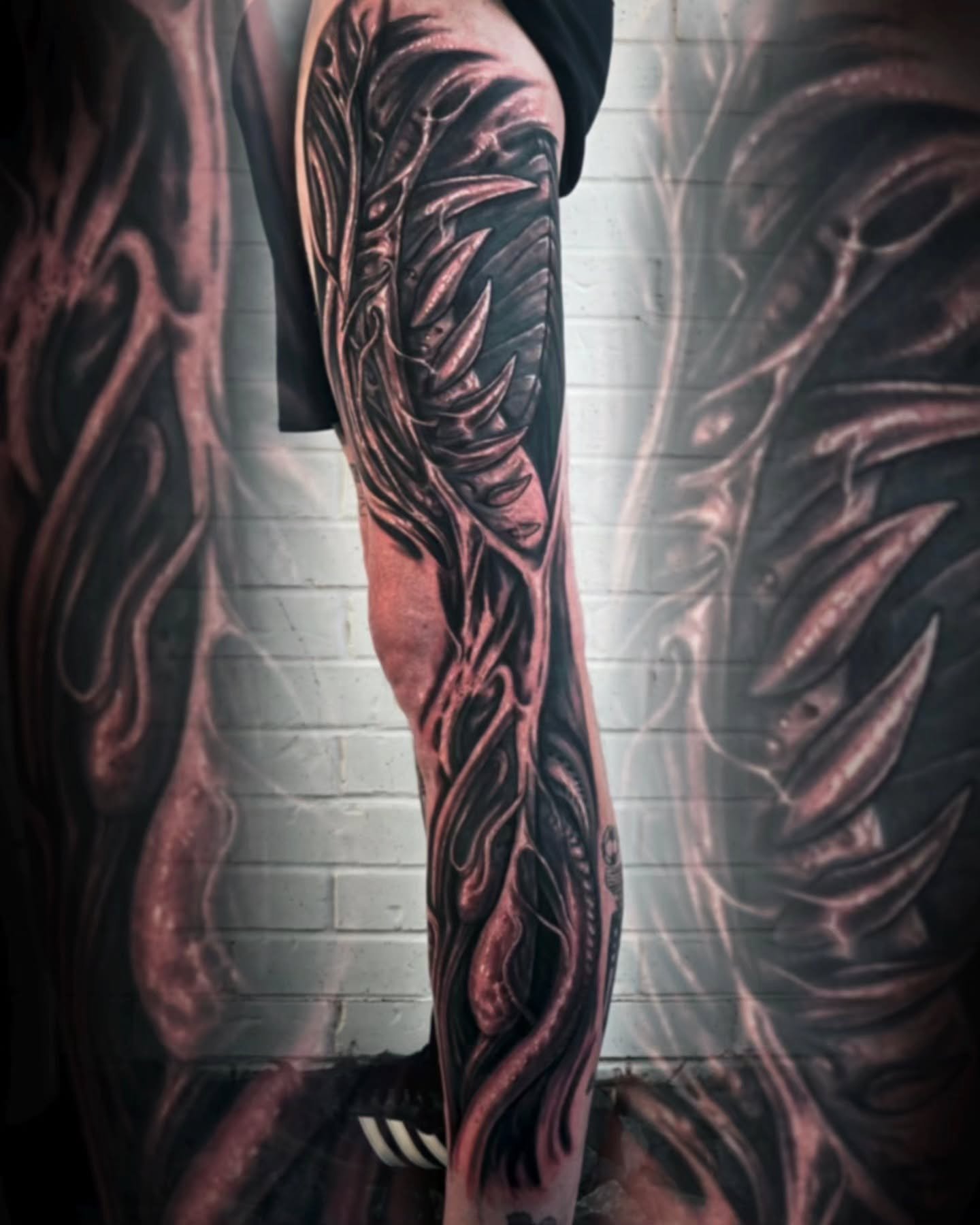 brother-thomas-dark-art-book-3.jpg