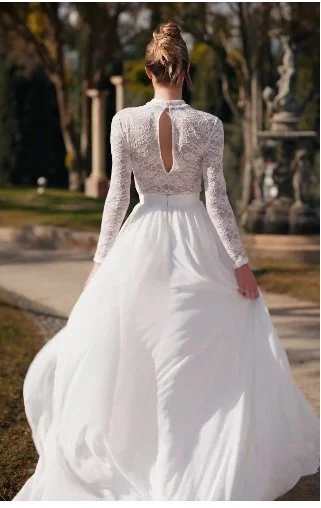 Level gathered waist chiffon bridal skirt skirt flowing in wind