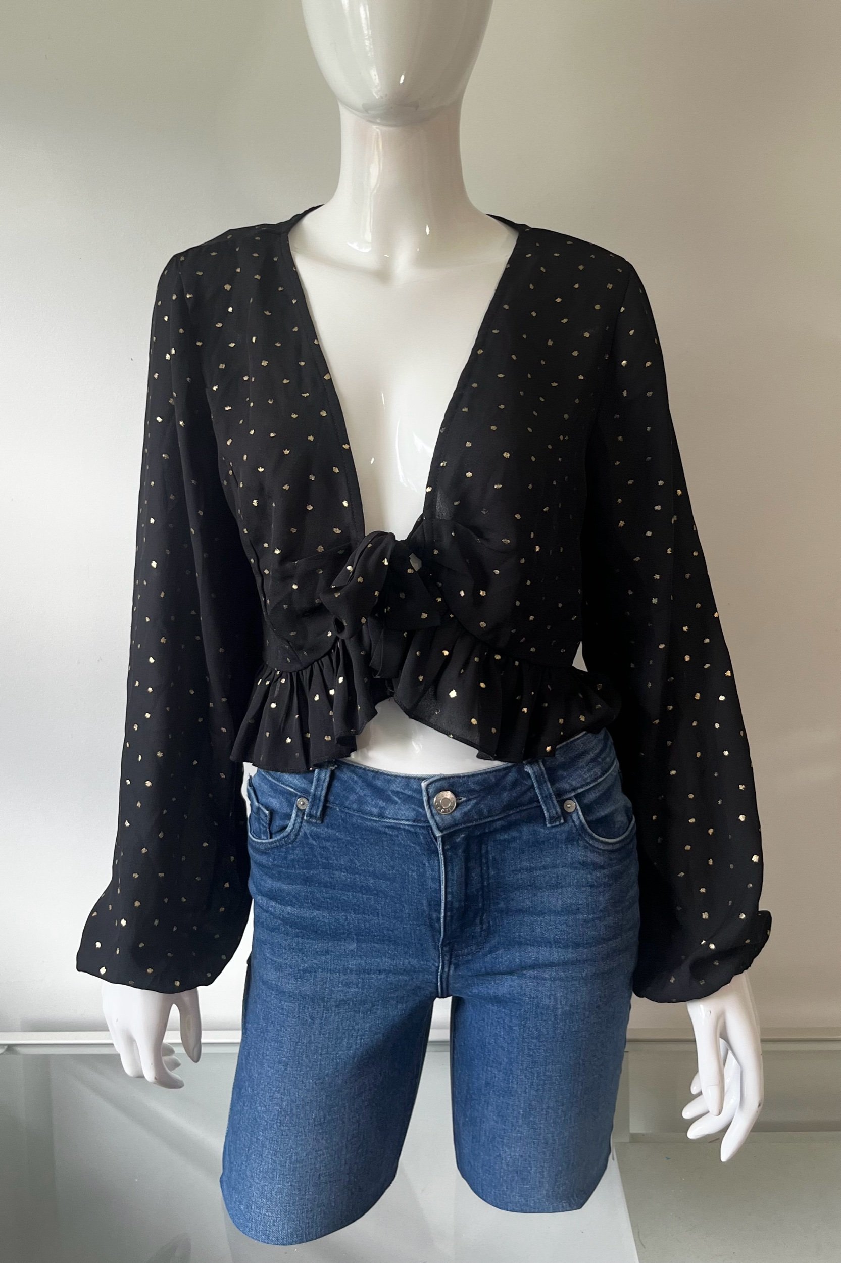 Ally Crop Blouse - M