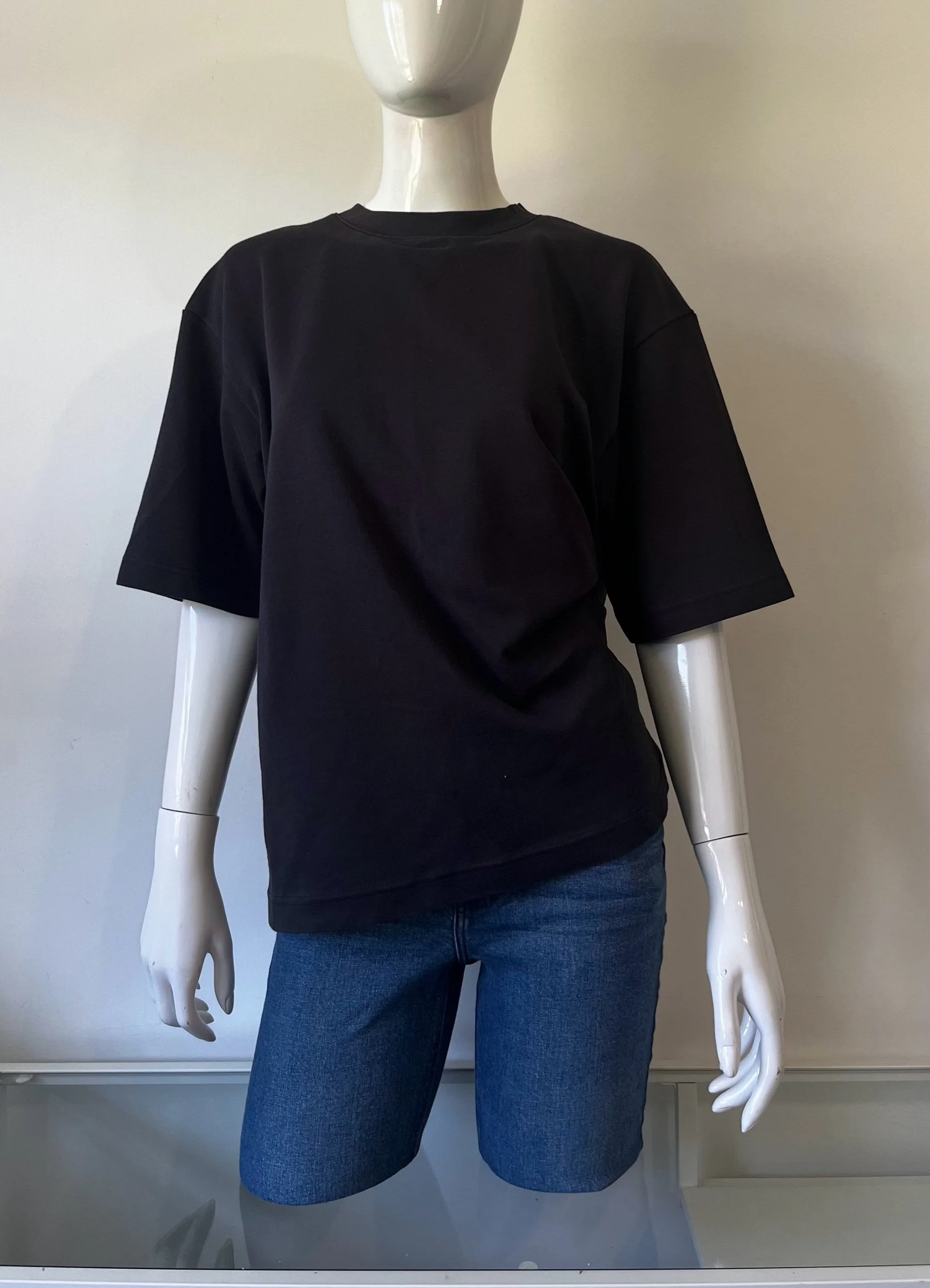 UNIQLO Tee - S