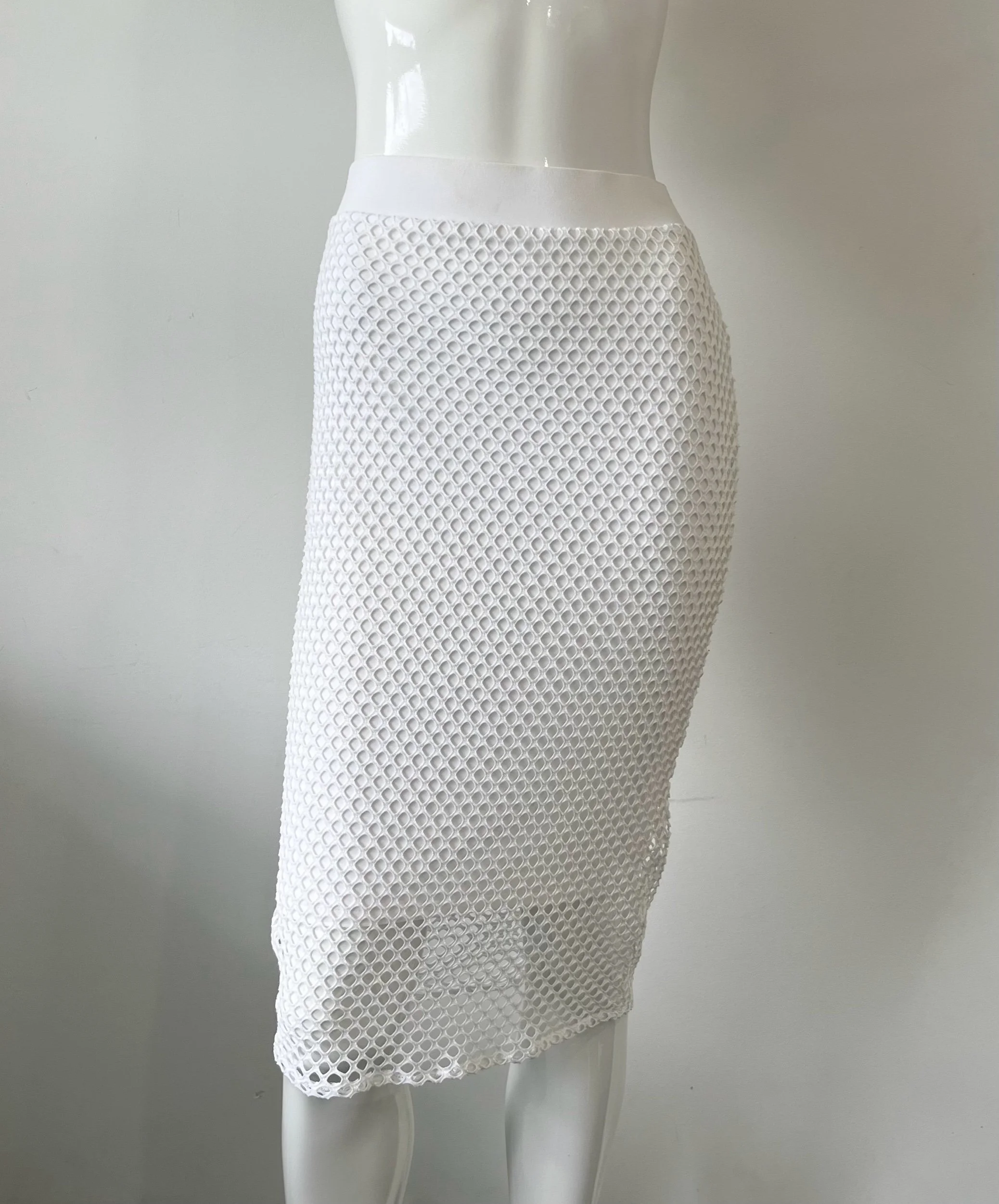 Ally Knee Length Skirt - 8