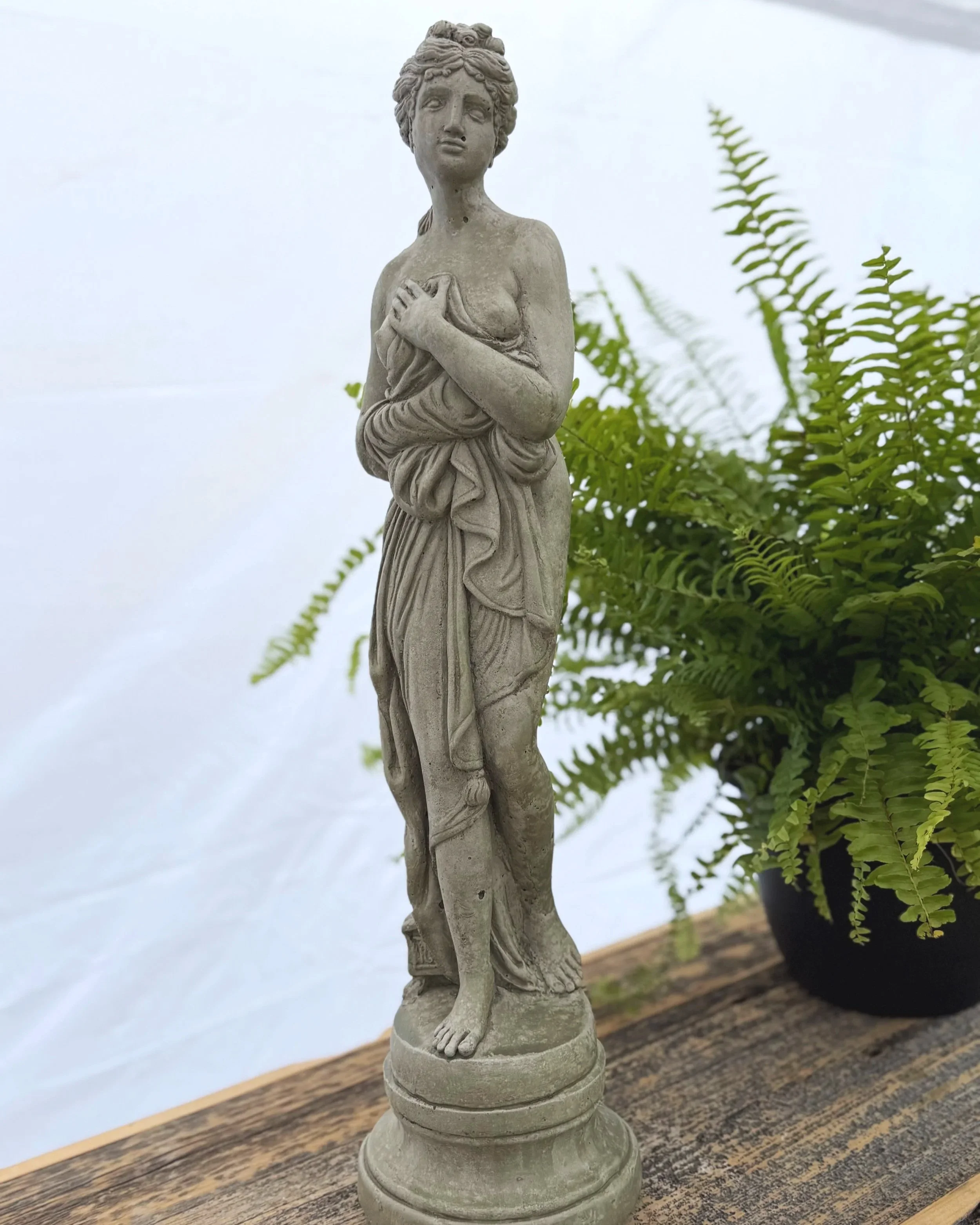 lady statue