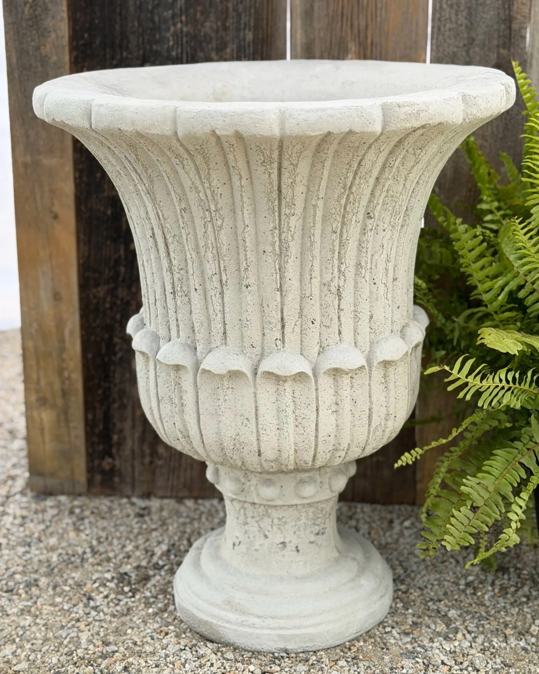 stripe leaf urn-ex. large