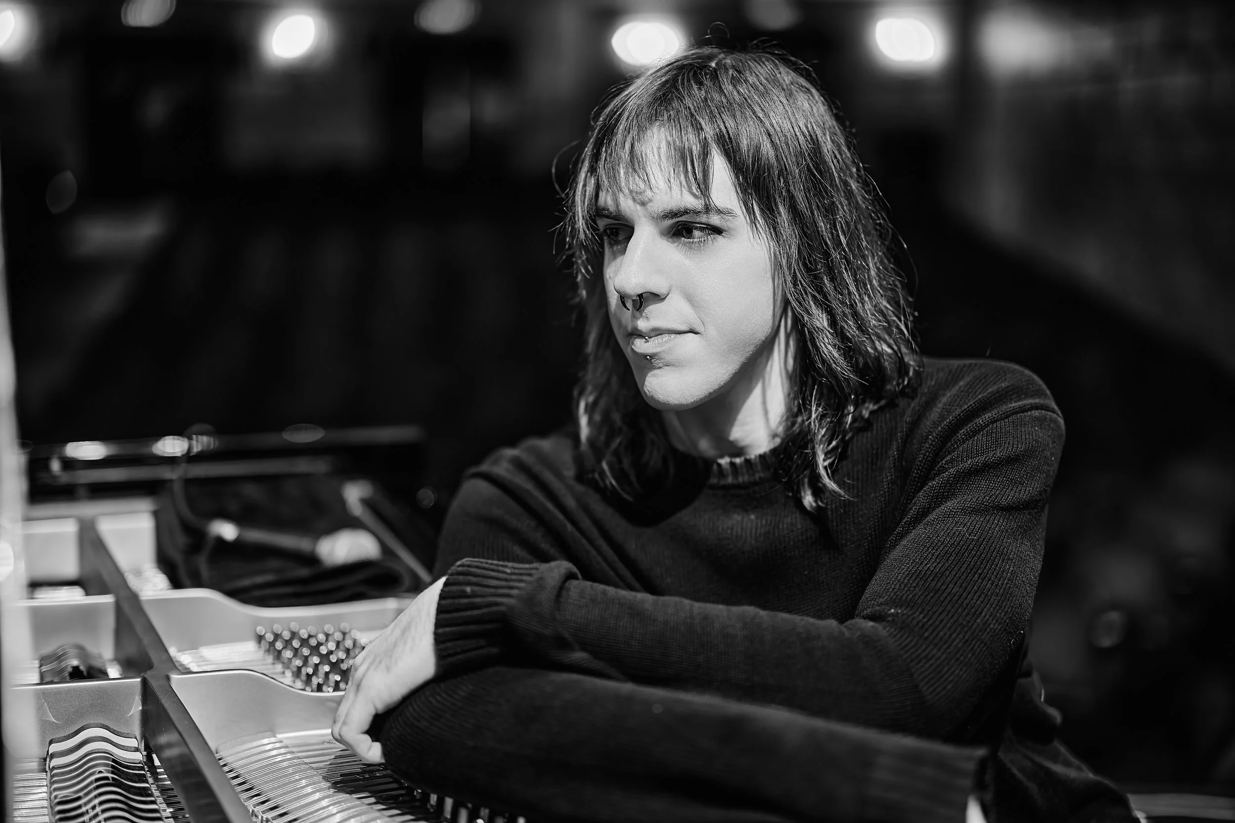 Esteban Castro portrait at the piano
(photo credit: Chris McGuire)