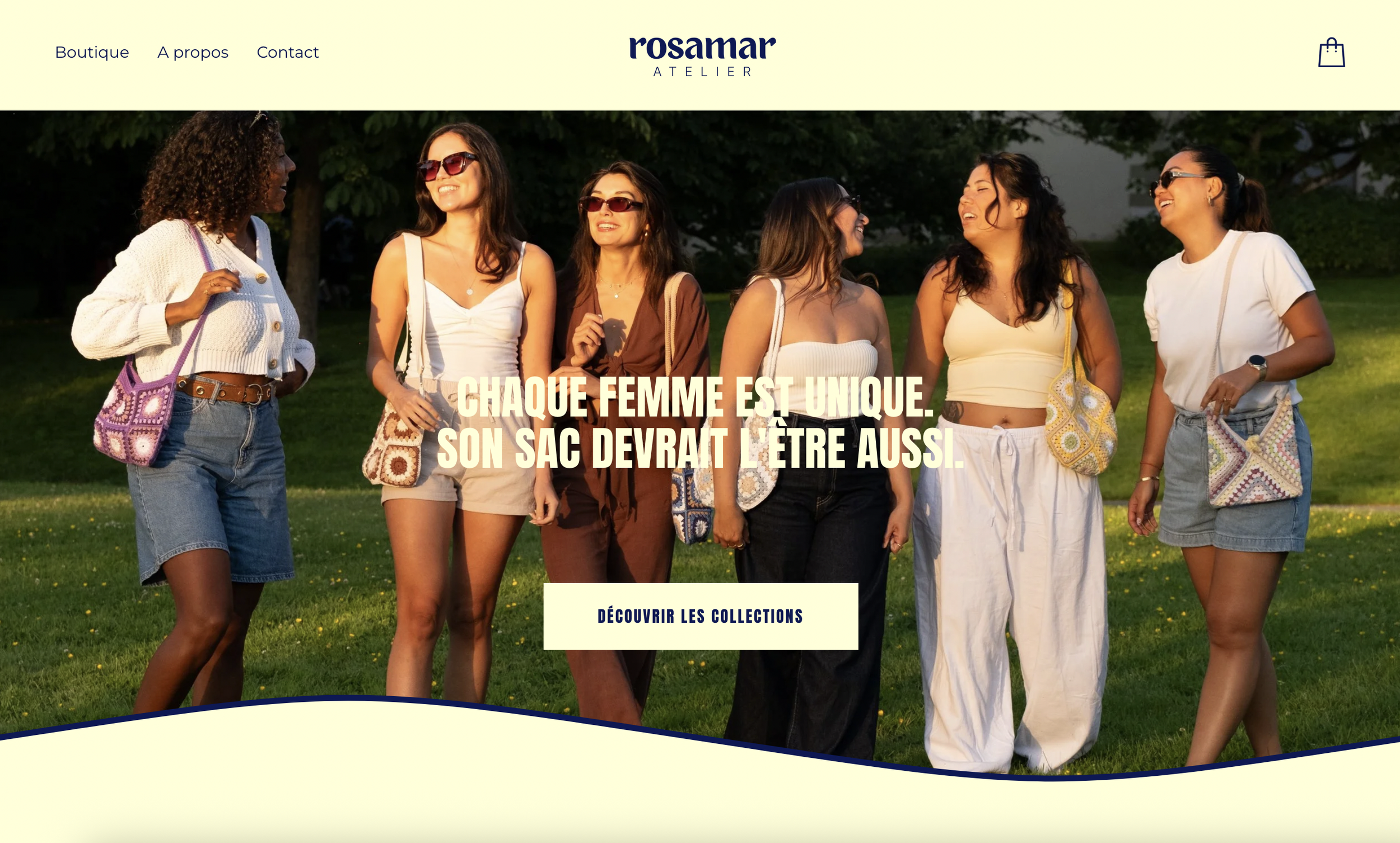 Page d'accueil d'un site internet réalisé par l'agence Sara Ferraz pour une cliente, illustrant une en-tête claire et une navigation fluide. Une image plein écran qui reflète l'énergie de l'entreprise, le slogan de la marque, un bouton d'action.