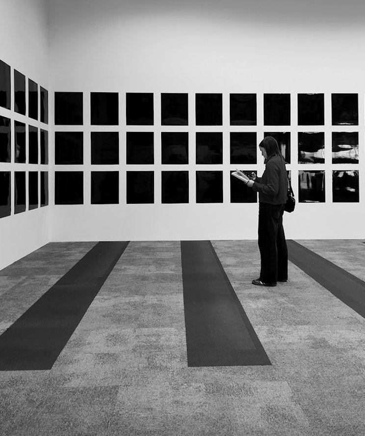 carre noir.jpg