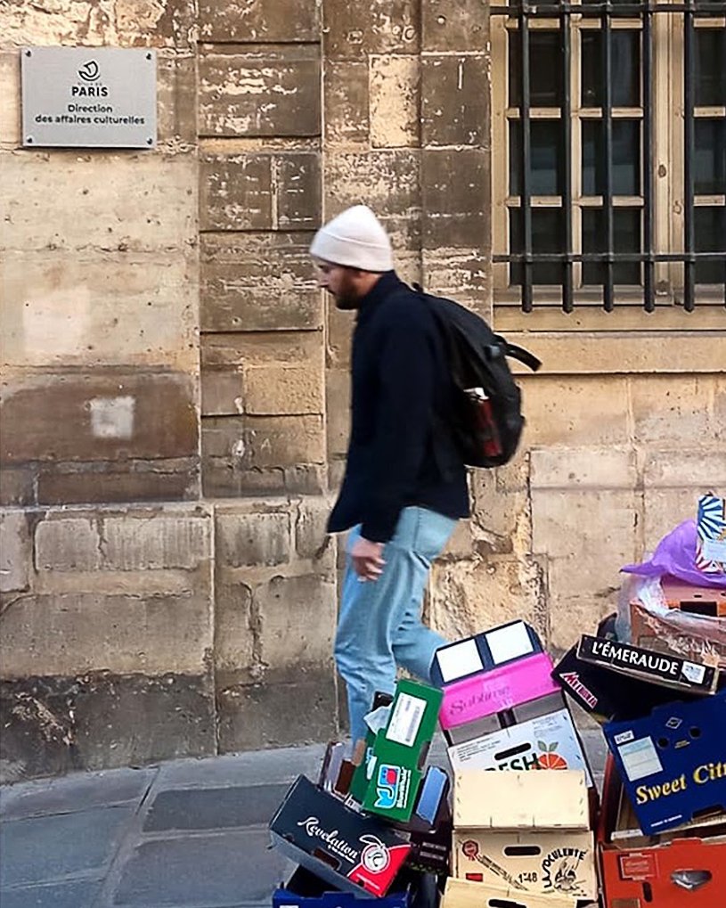 PARIS POUBELLE.jpg