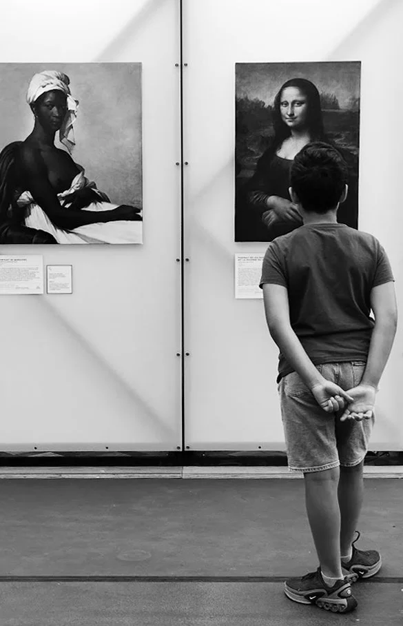 mona.jpg
