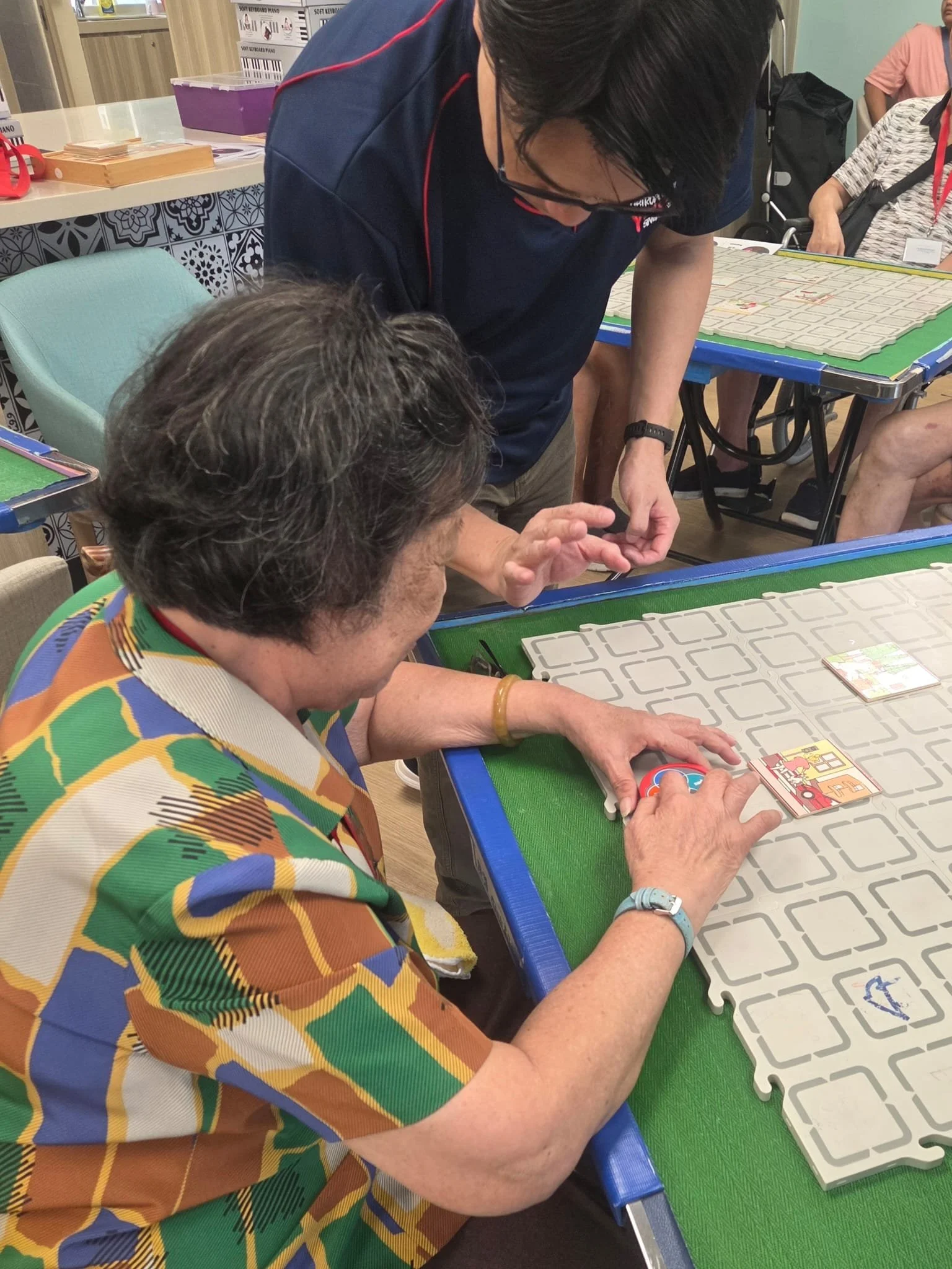 CEE Team conducting VEX 123 Workshop @  NTUC Health Senior Day Care