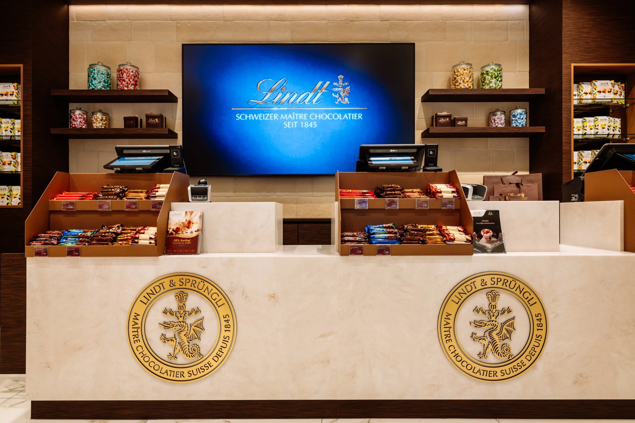 Lindt-Bataviastad-04-07-2024-30.jpg