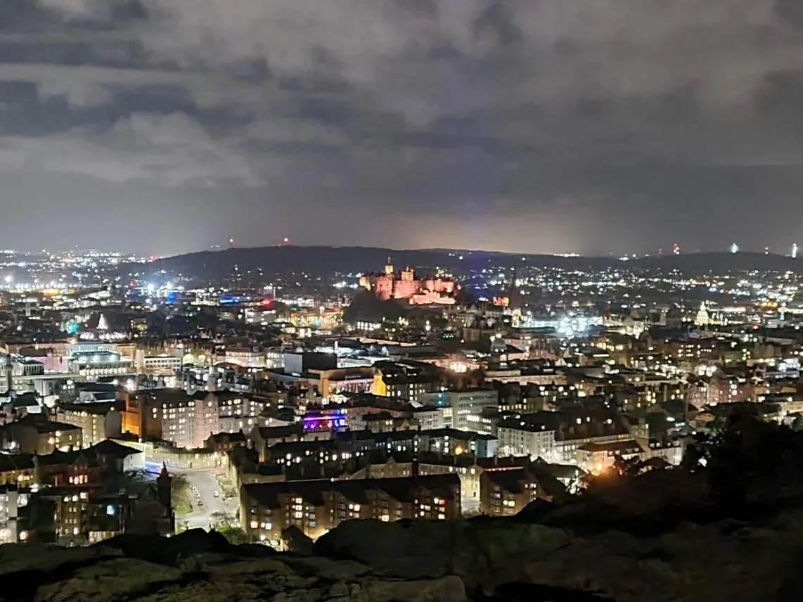 Image of Edinburgh skyline