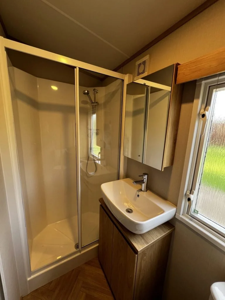 LW-bathroom-1-768x1024.jpeg
