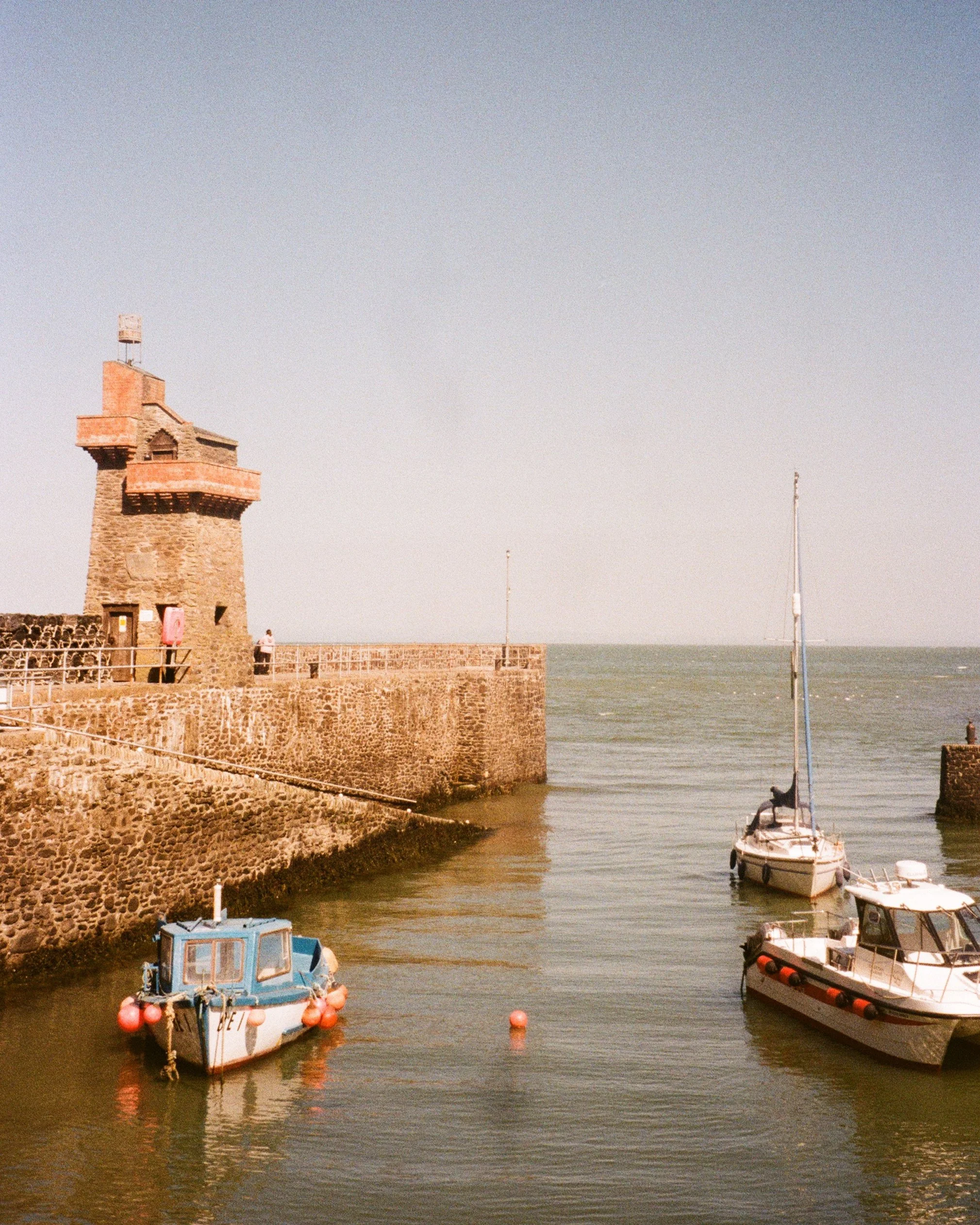 35mm film photography documentary summer nostalgia portugal.jpg