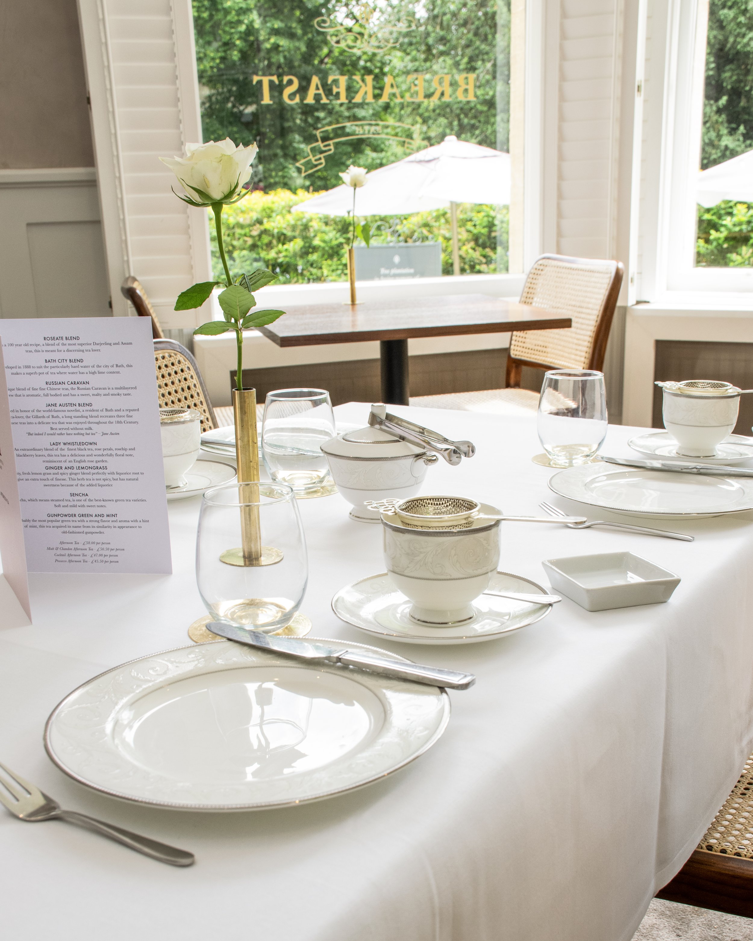 elegant hotel dining room photography.jpg