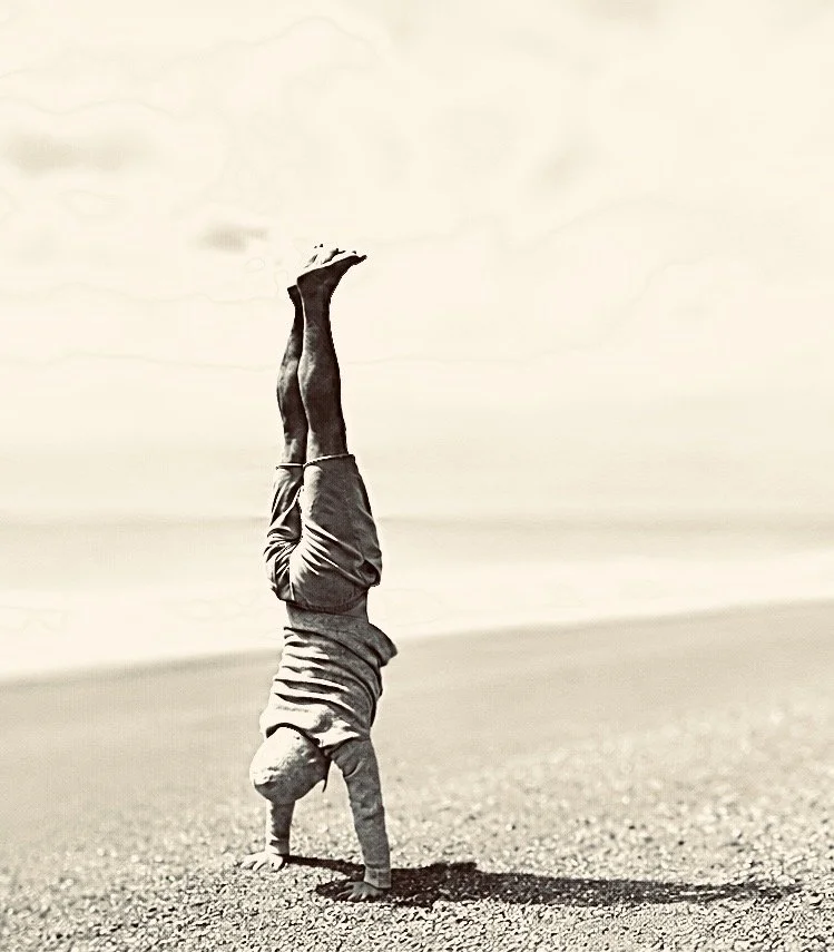 yoga with chris, yogawithchris, Weekly yoga classes at Sanapurna, Yoga in a Bag, Plüm, and Yoga2Be, with Chris Moffitt, yoga retreats in Switzerland, private coaching and corporate classes, best yoga in Zurich Zürich