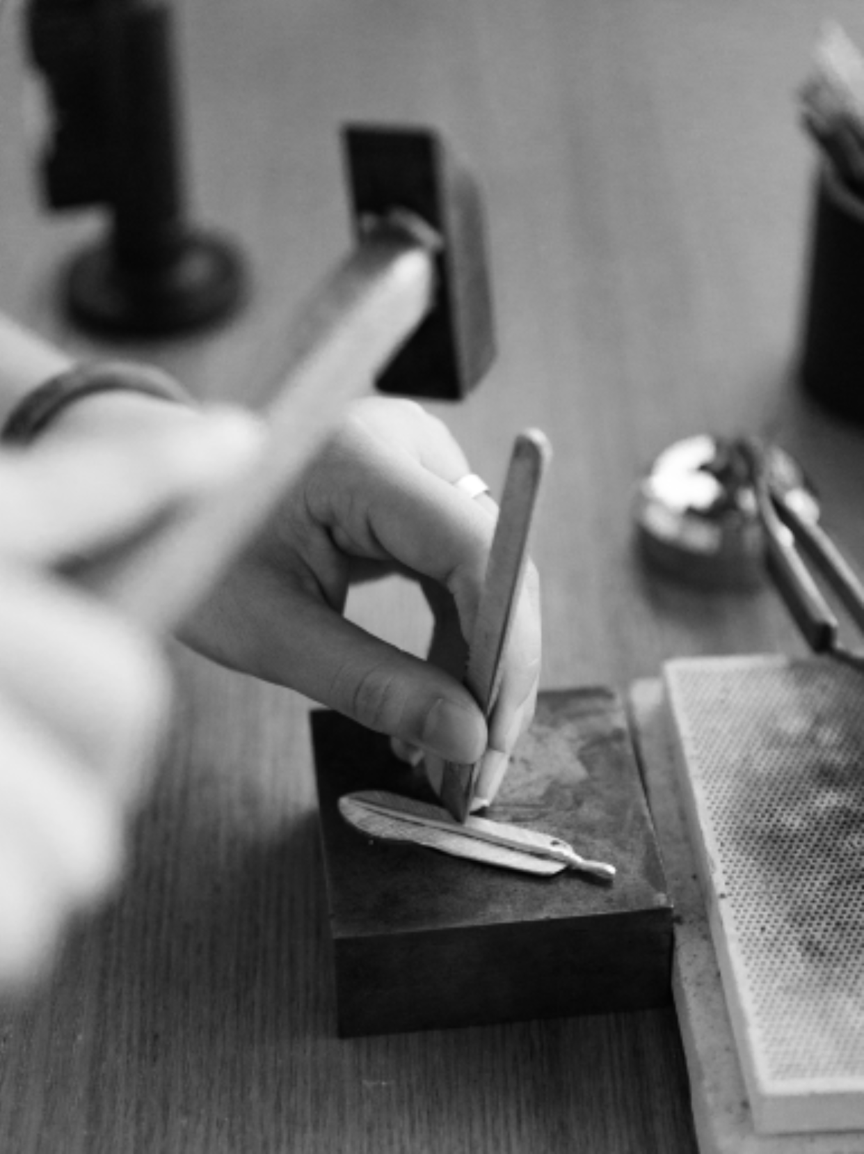 create memorable jewelry