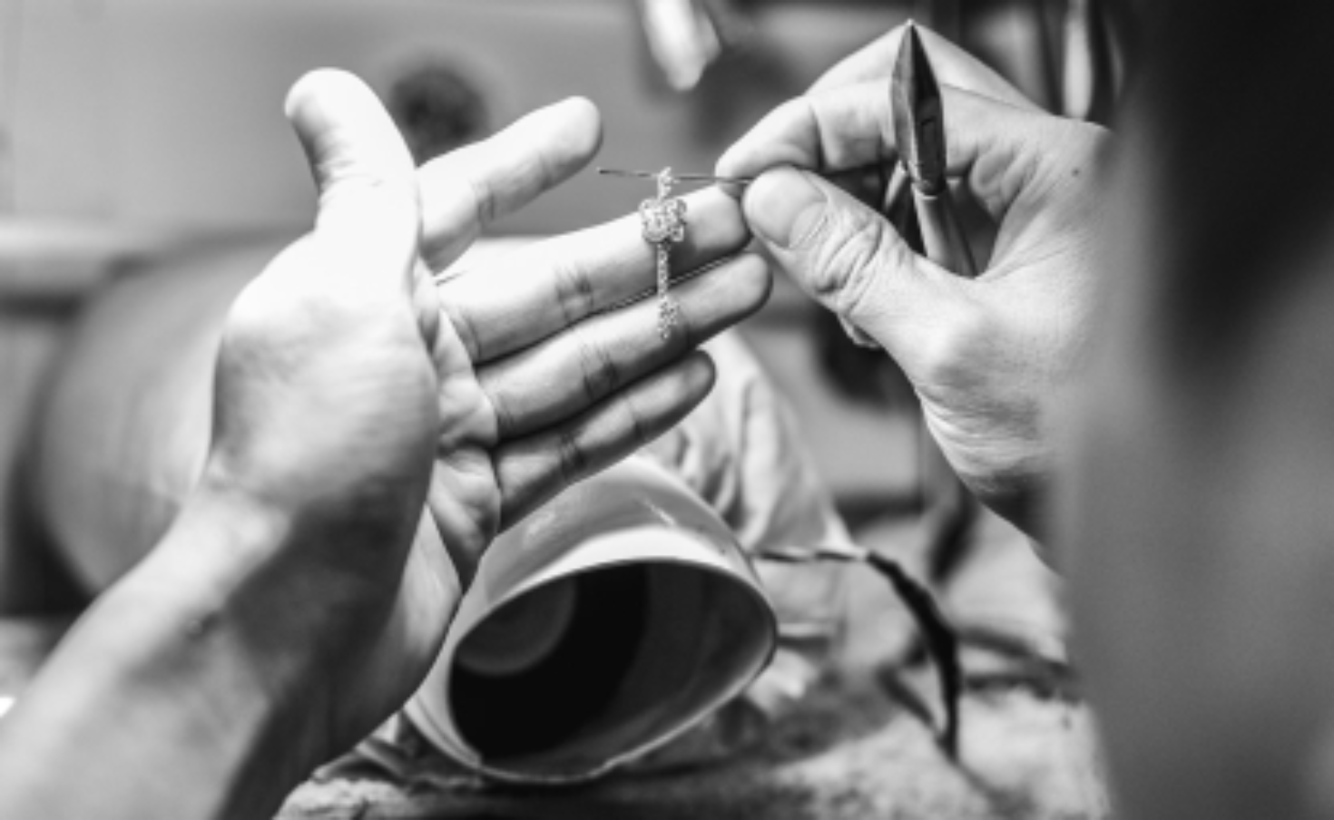 jewelry-making-studio