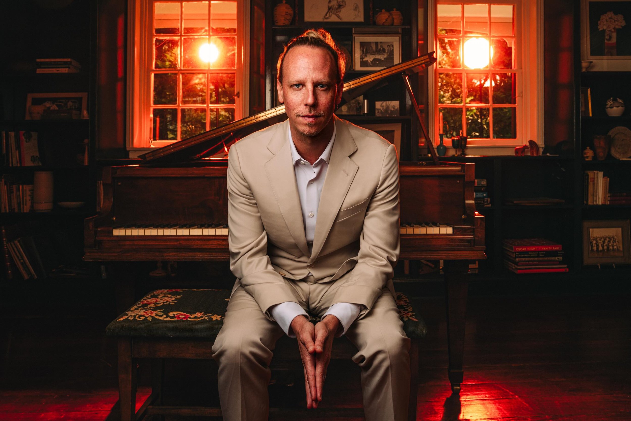 Capturing updated promo portraits in a historic house and my studio with the talented @geoffreydeanmusic I was blessed with shooting one of his album covers in the past and I was excited to elevate things even higher with this session. Geoffrey has s