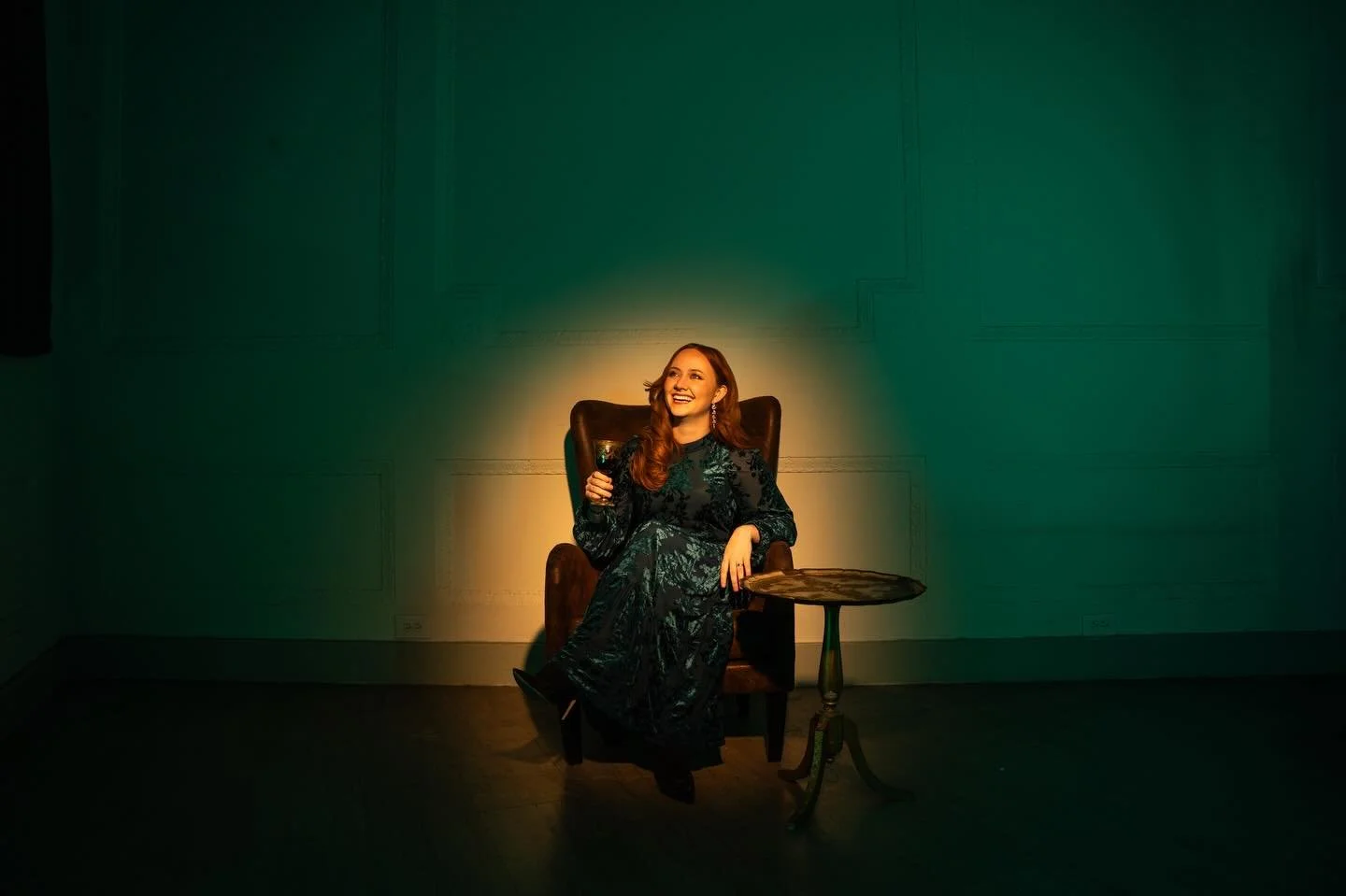 Working in the studio with vocalist @emilyadaviesmusic We experimented with some vintage looks using distinct color palettes with some old Hollywood inspired lighting. Her outfits really elevated the session and inspired me to try out some unconventi