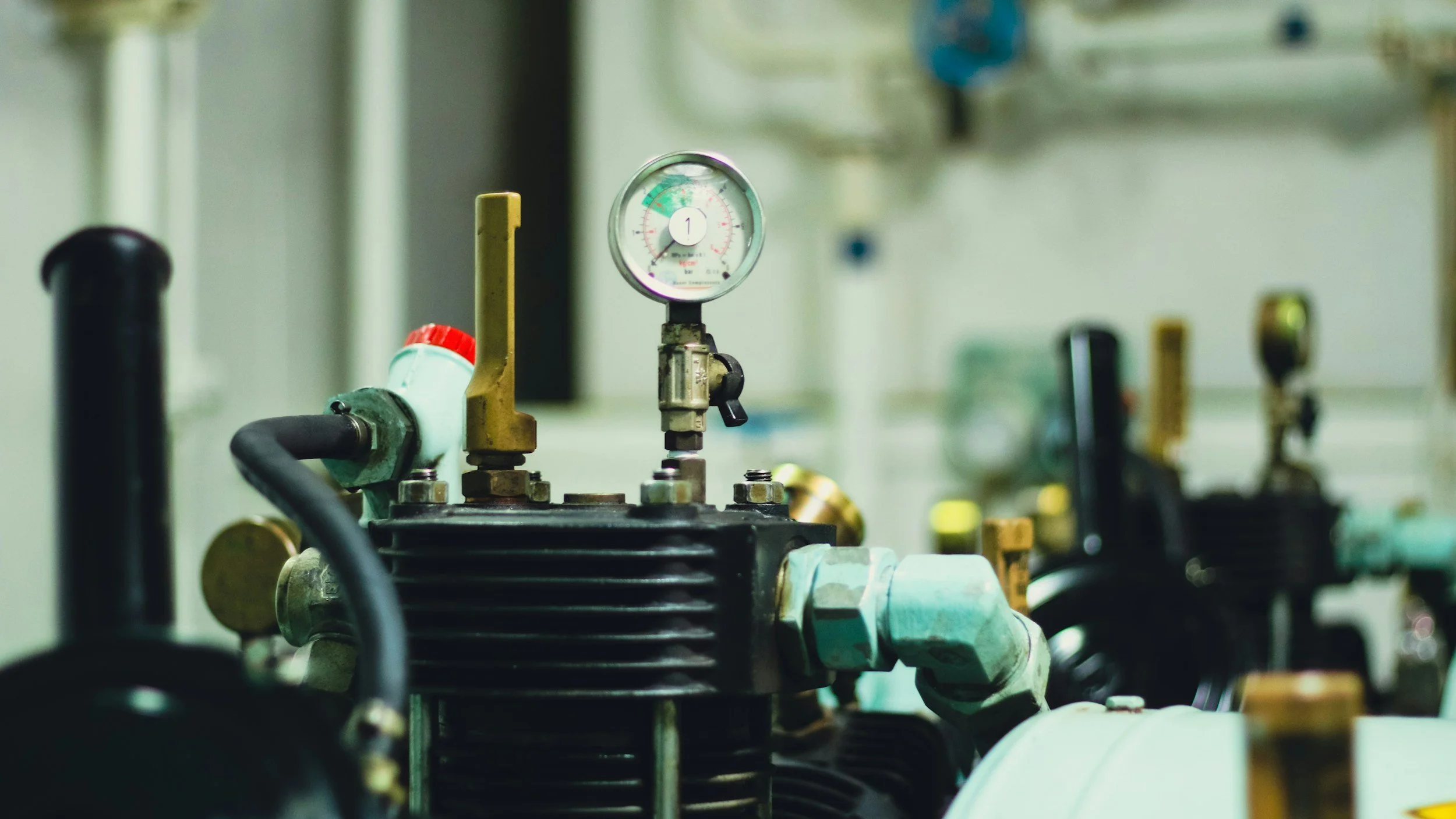 Air compressor repair service in metro Atlanta and surrounding areas.