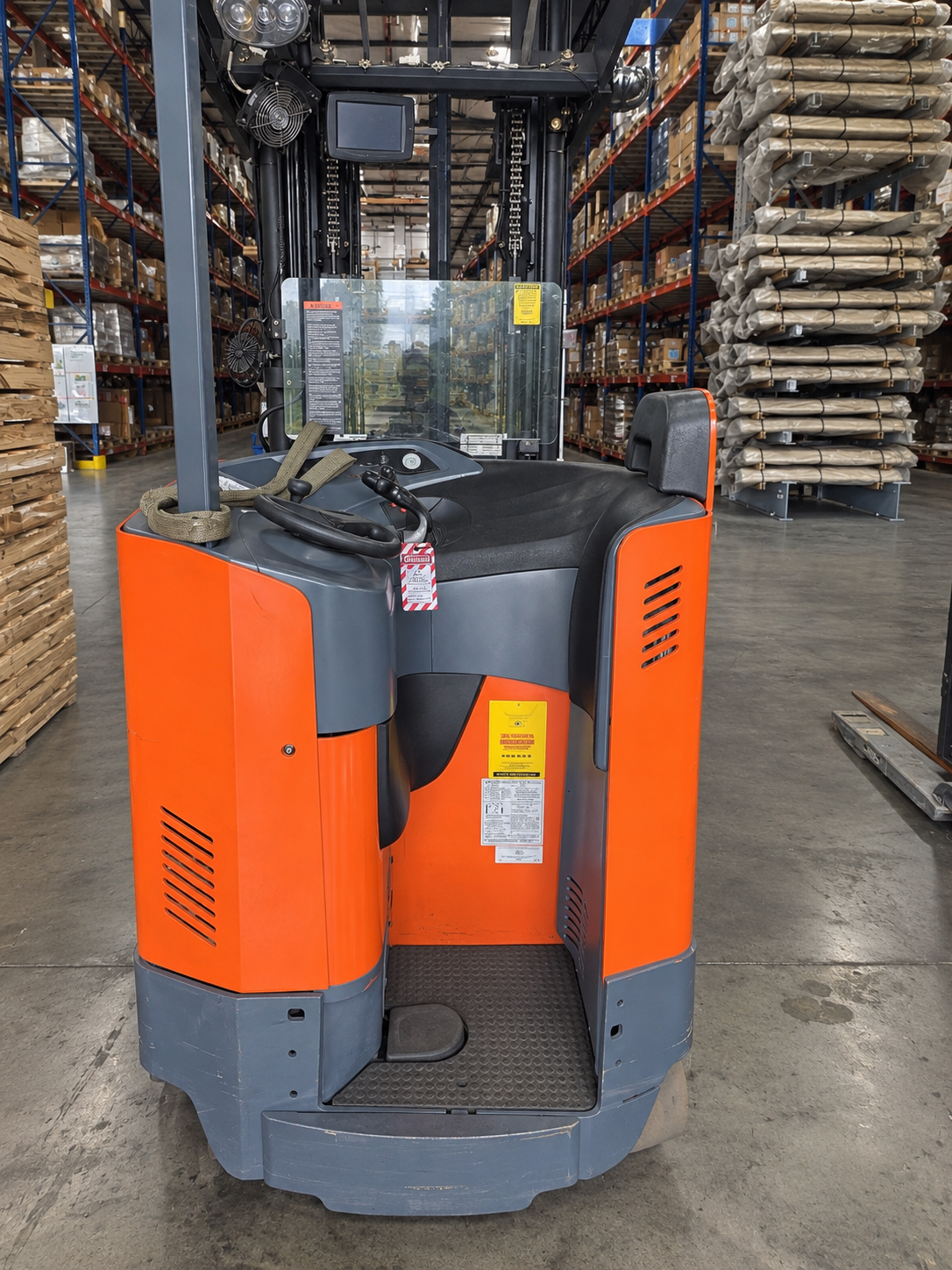 Electric forklift repair in East point Georgia. Pinnacle repair technicians all forklifts.