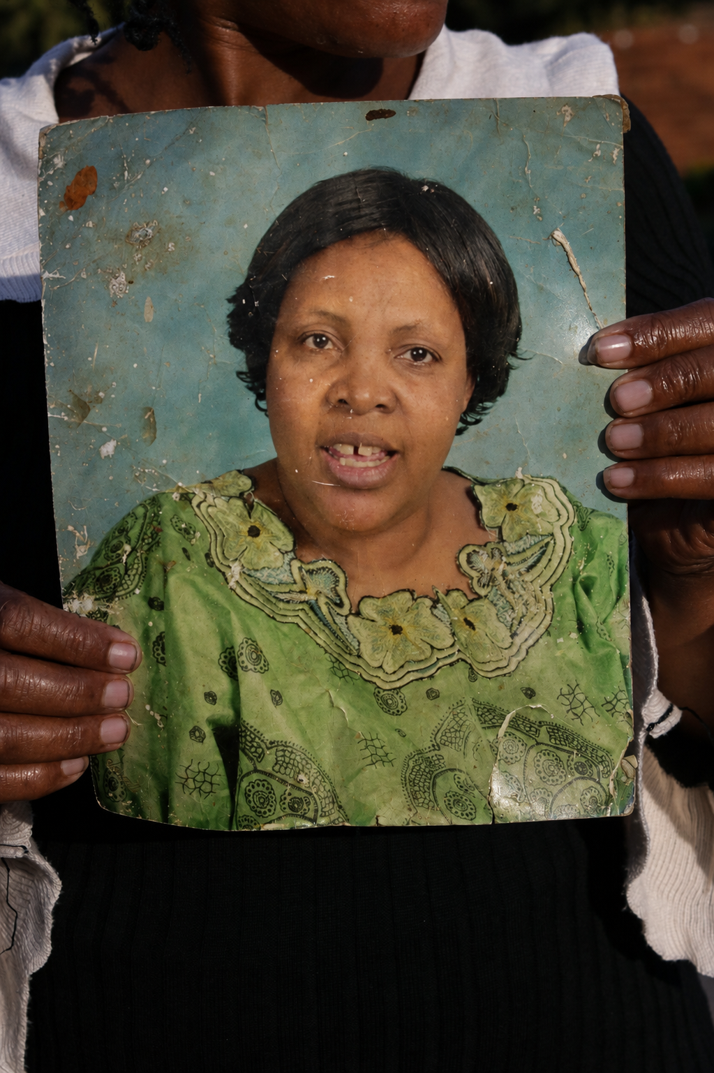 "My mother would always accommodate people from Malawi at home during our stay in Beitbridge where she was working as a police officer." ©Angela Jimu