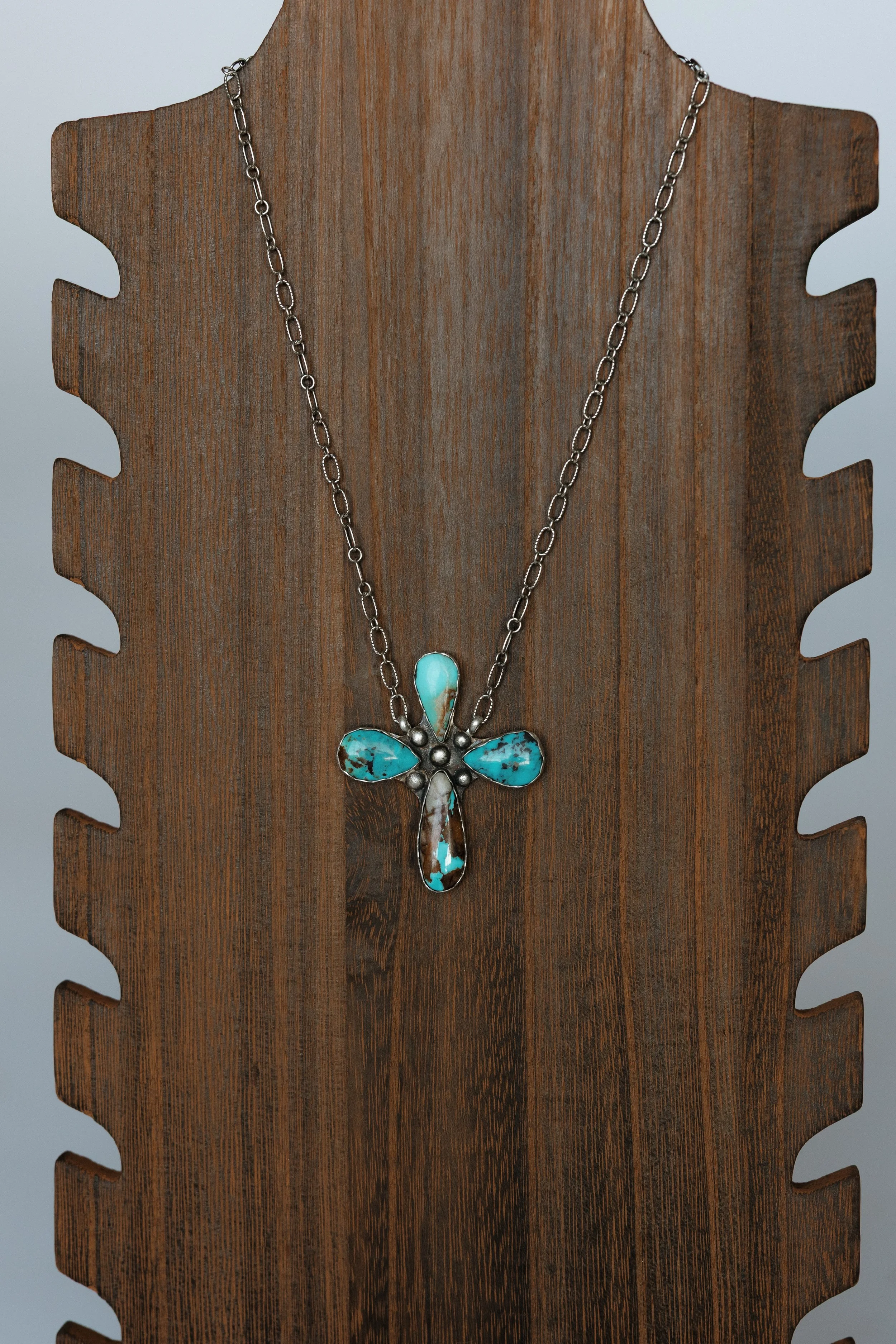 Necklace Eight