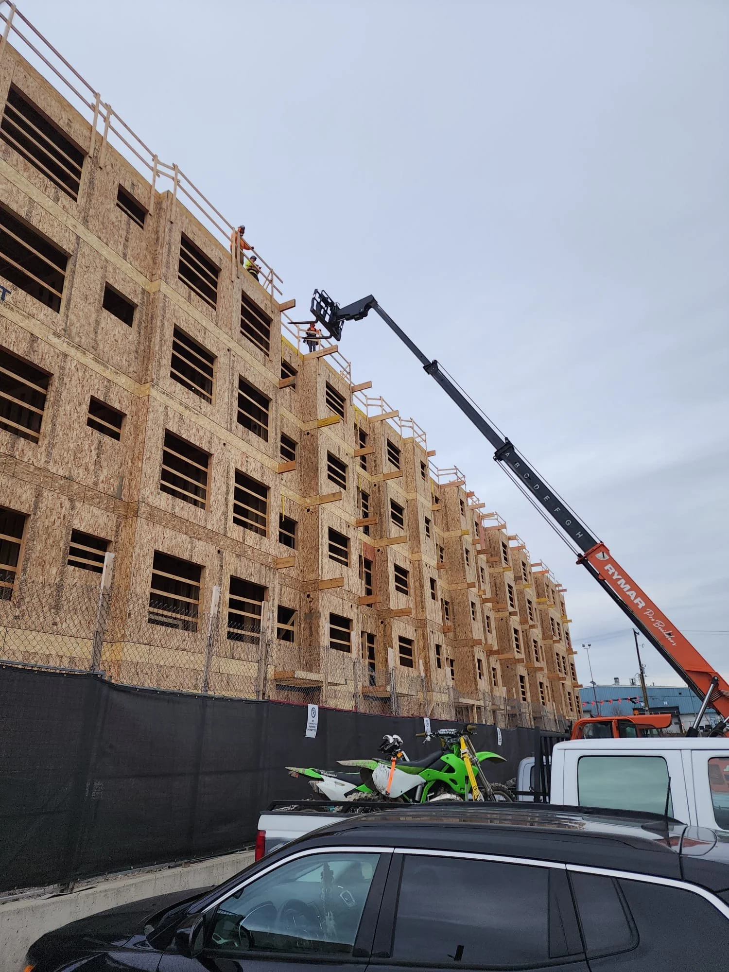 Midtown_Telehandler.jpeg