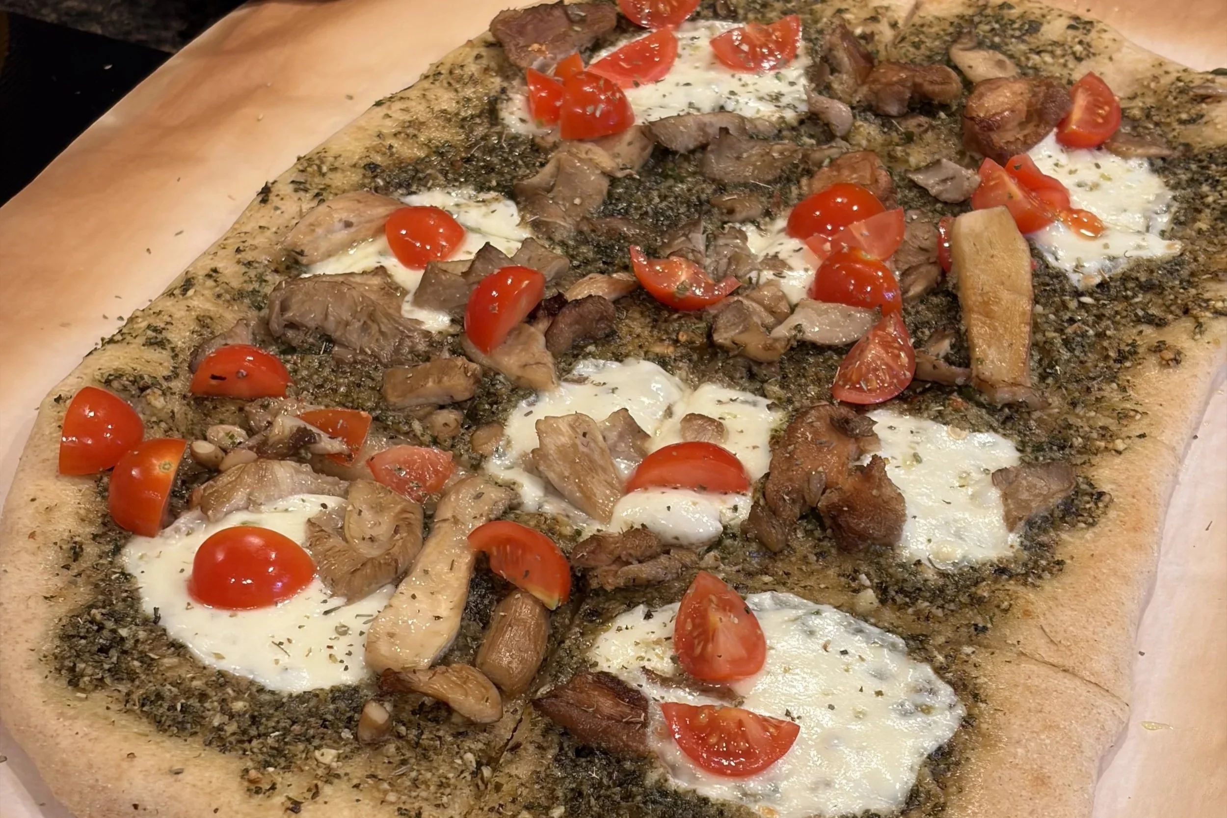 Lion's Mane &amp; Oyster Mushroom Pesto Pizza 