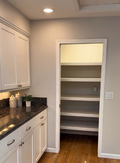 Kitchen Cabinets Pantry.png