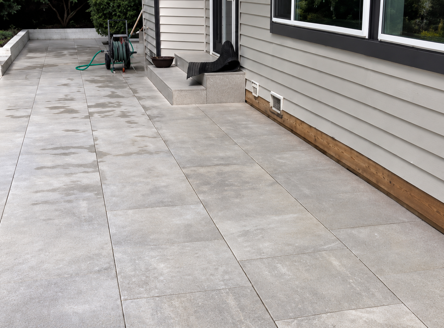 Patio with new square pavers