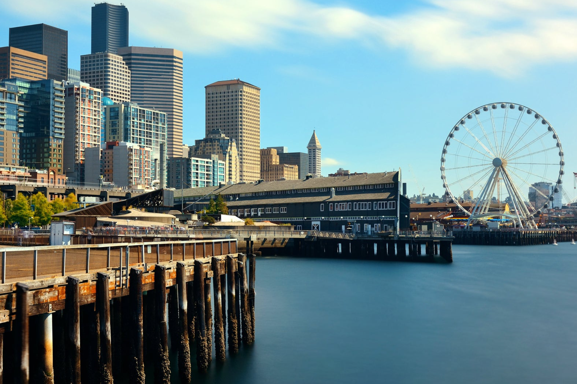 Seattle Waterfront and the Seattle Great Wheel overlooking Elliott Bay in downtown Seattle, Washington.