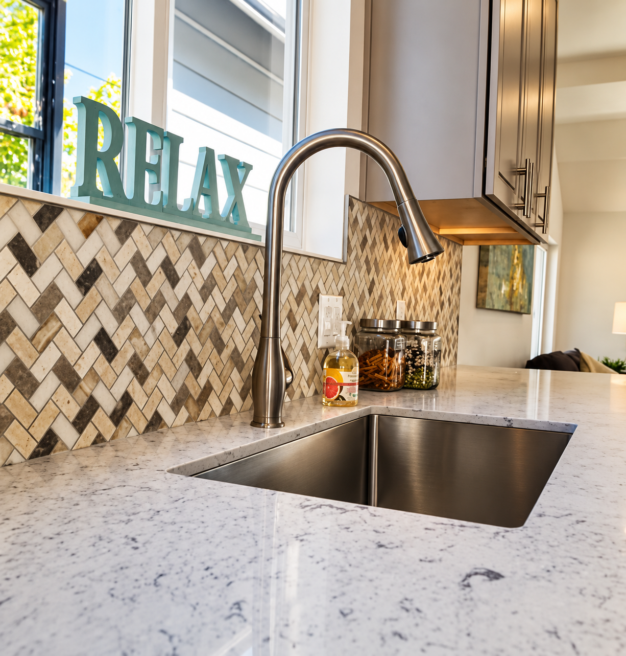 Sink Fixture Backsplash.png