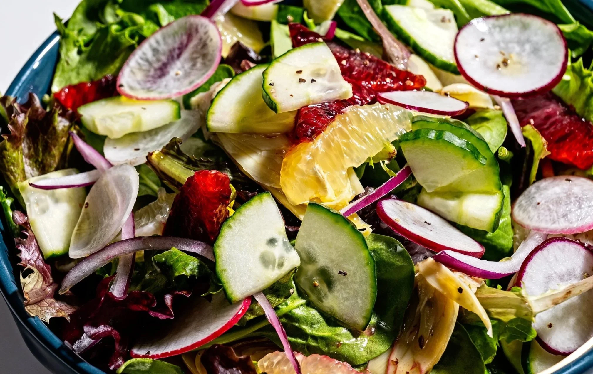 Gingerbeet Macro Bowls and Fresh Salad Bowls and Elevated Elixirs. Botanical retail products and chef-crafted specialty foods available through Gingerbēet hospitality and retail partnerships.