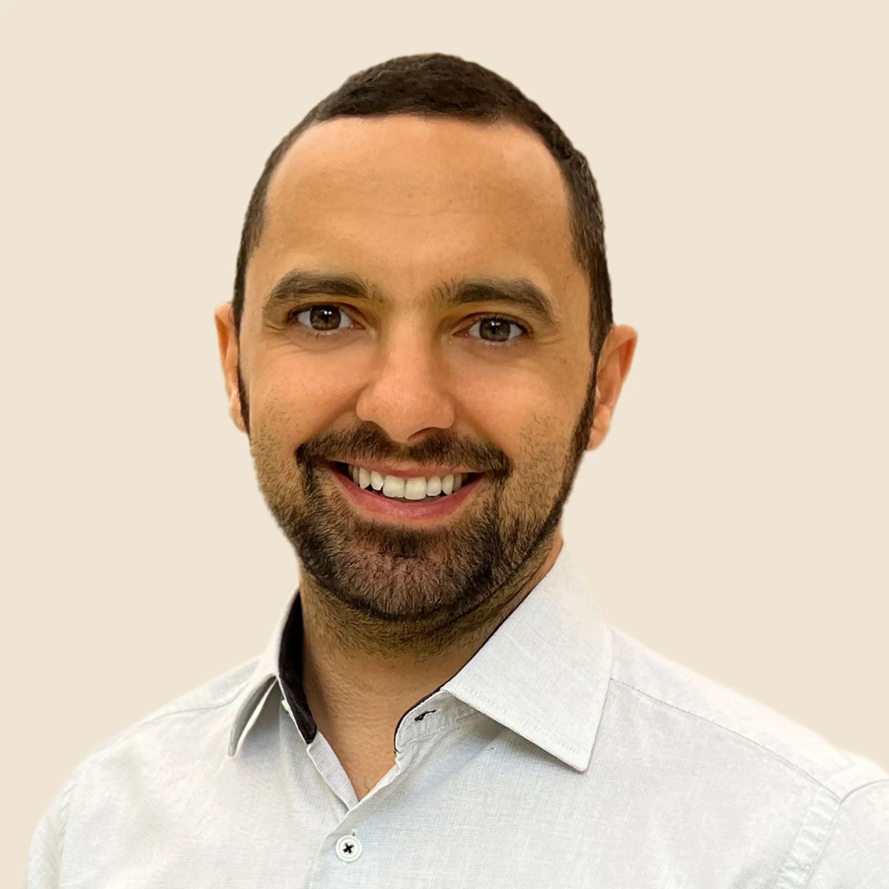 Ivan Rodrigues headshot