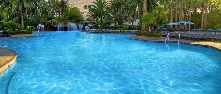 commercial-resort-pool-plaster-las-vegas.webp